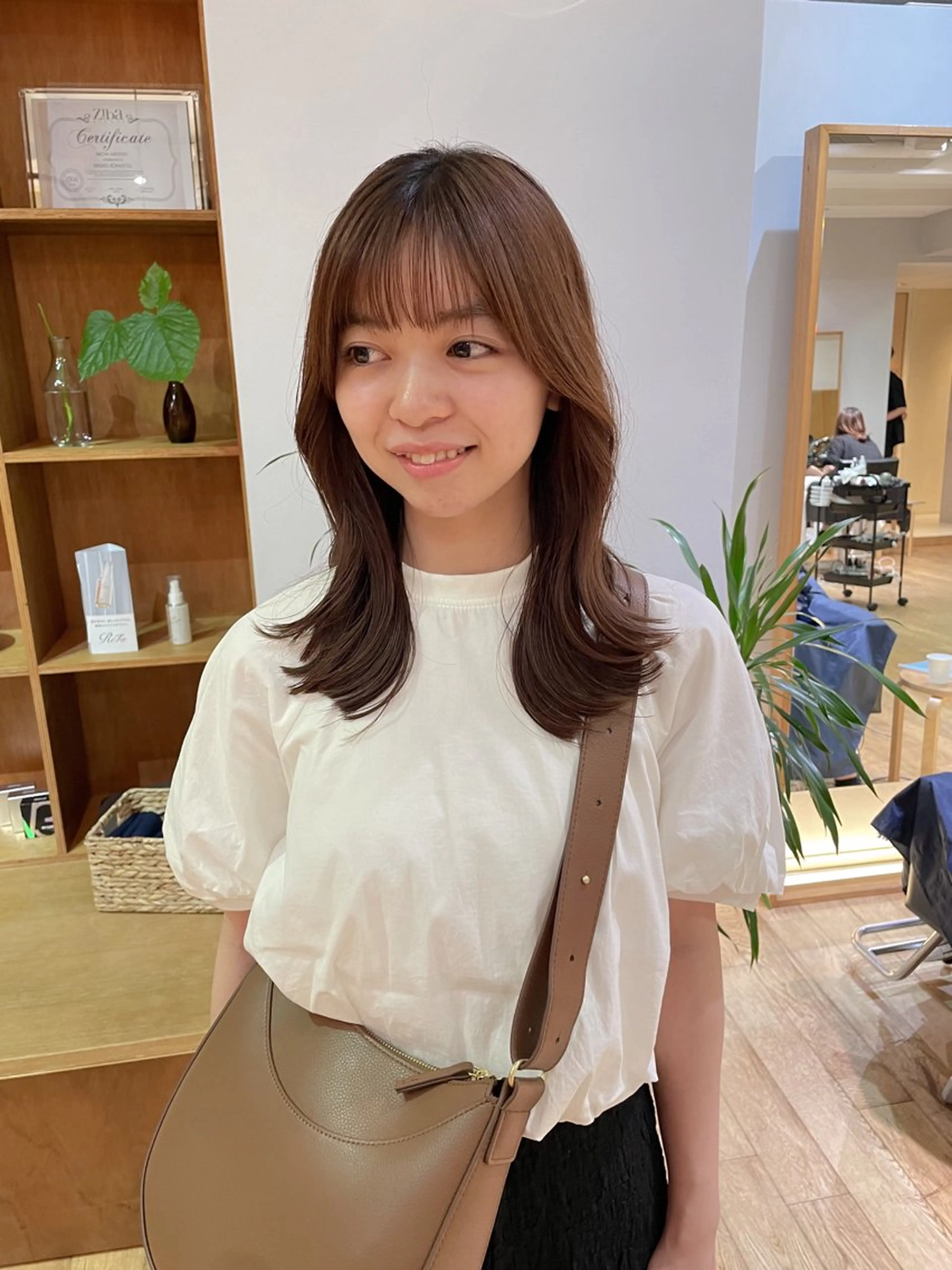 ミディアム パーマ カット パーマ 大橋 芽衣のヘアスタイル