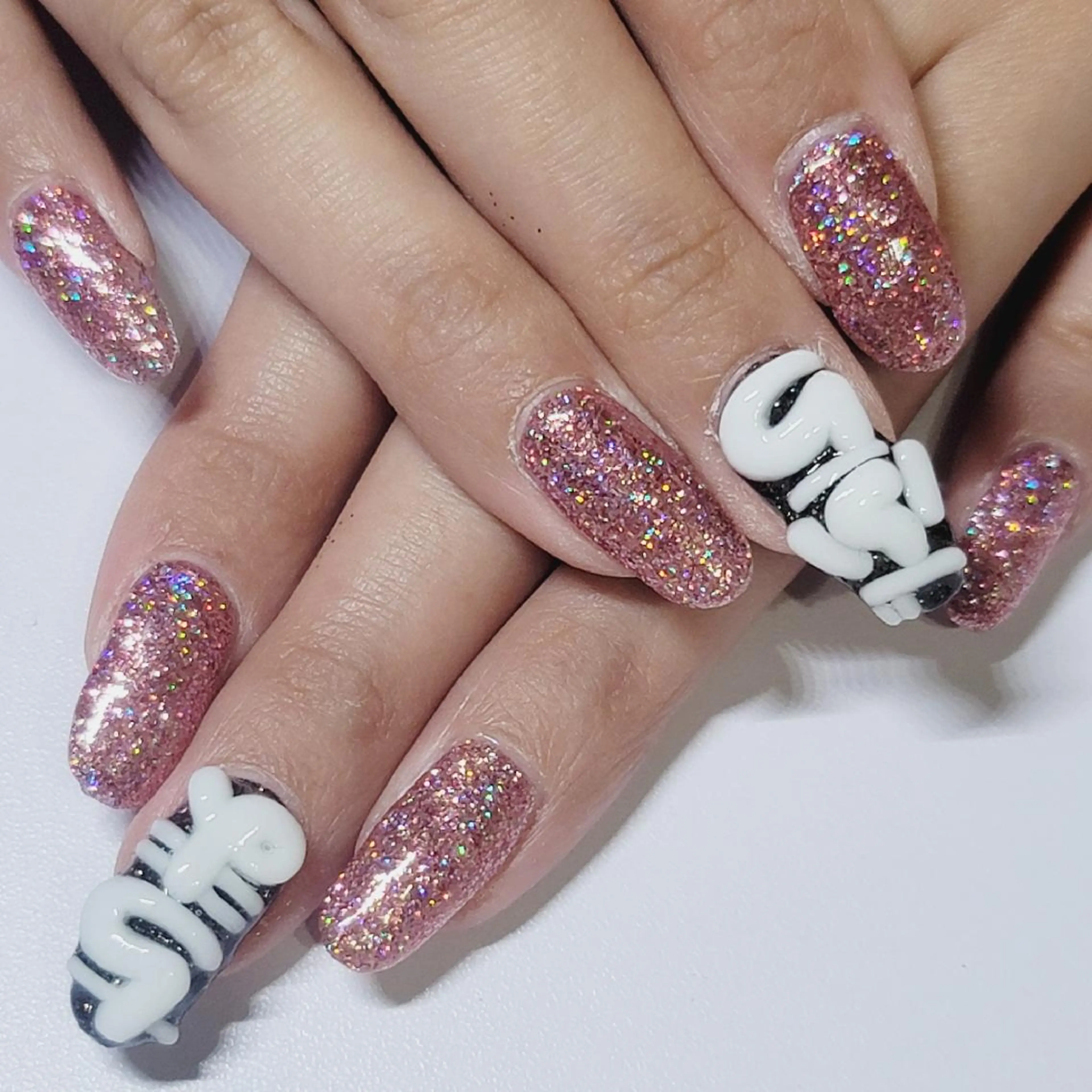ネイル アートネイル オーロラネイル キラキラネイル ラメ(グリッター) ピンク ハンドネイル よしだ ひろきのネイルデザイン