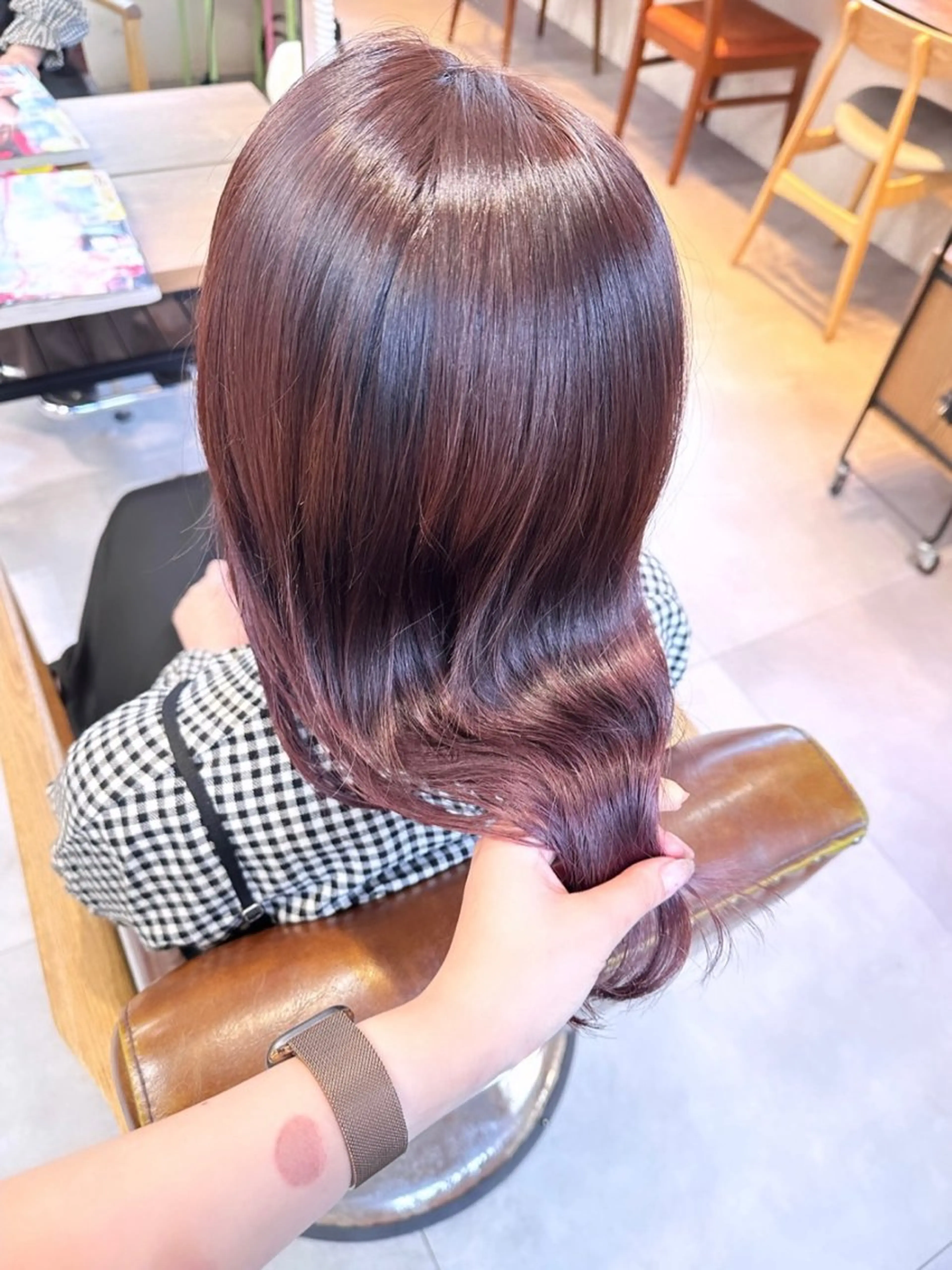 ミディアム カラー ブリーチ ブラウンカラー グレージュ イルミナカラー ラベンダーカラー カット ヘアカラー トリートメント JYUNESU表参道所属・韓国ヘア🇰🇷🎀 透明感カラーのヘアスタイル