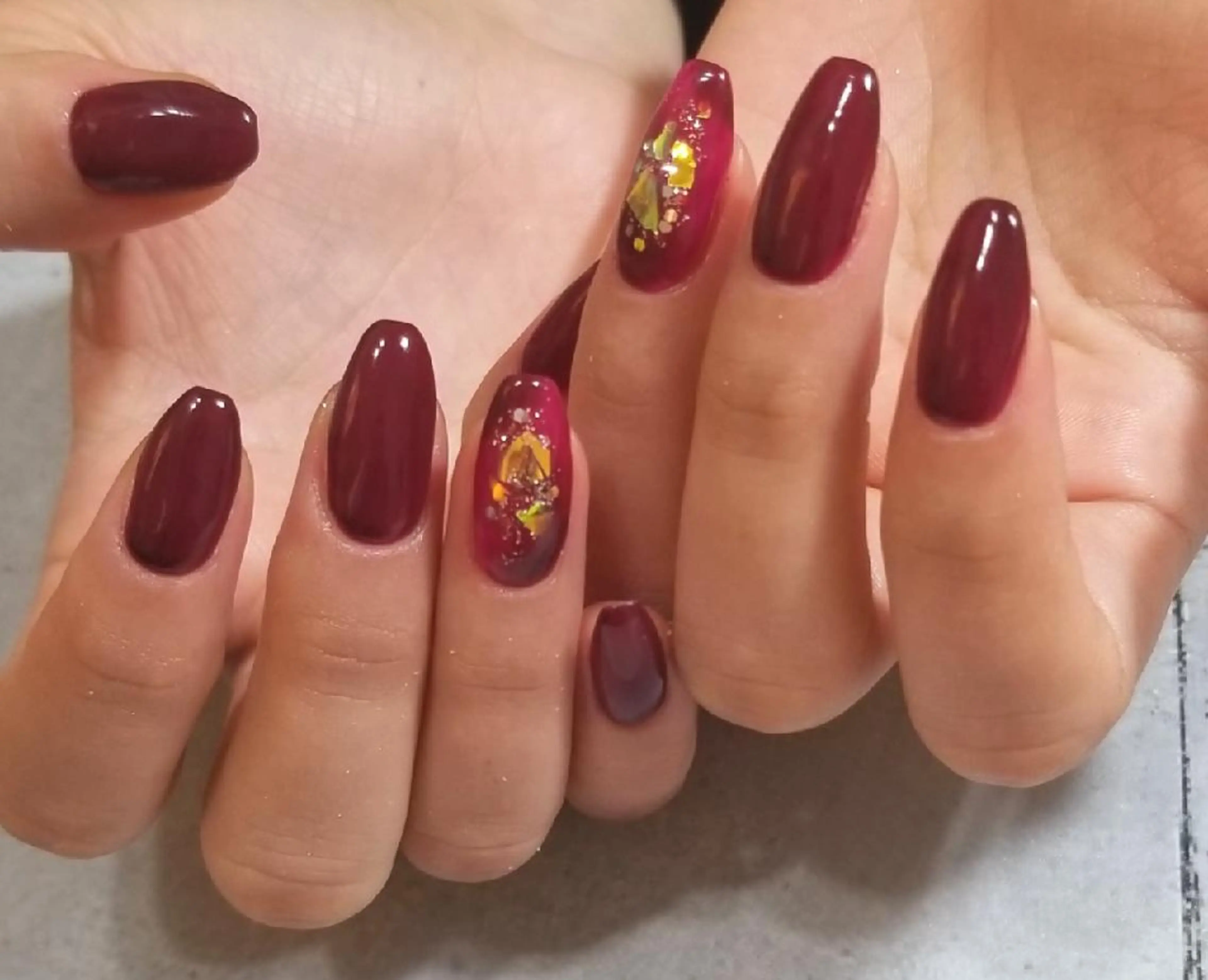 ネイル アートネイル ワンカラーネイル nailatelier nijiiro.所属・nijiiro🌈 サトウのネイルデザイン