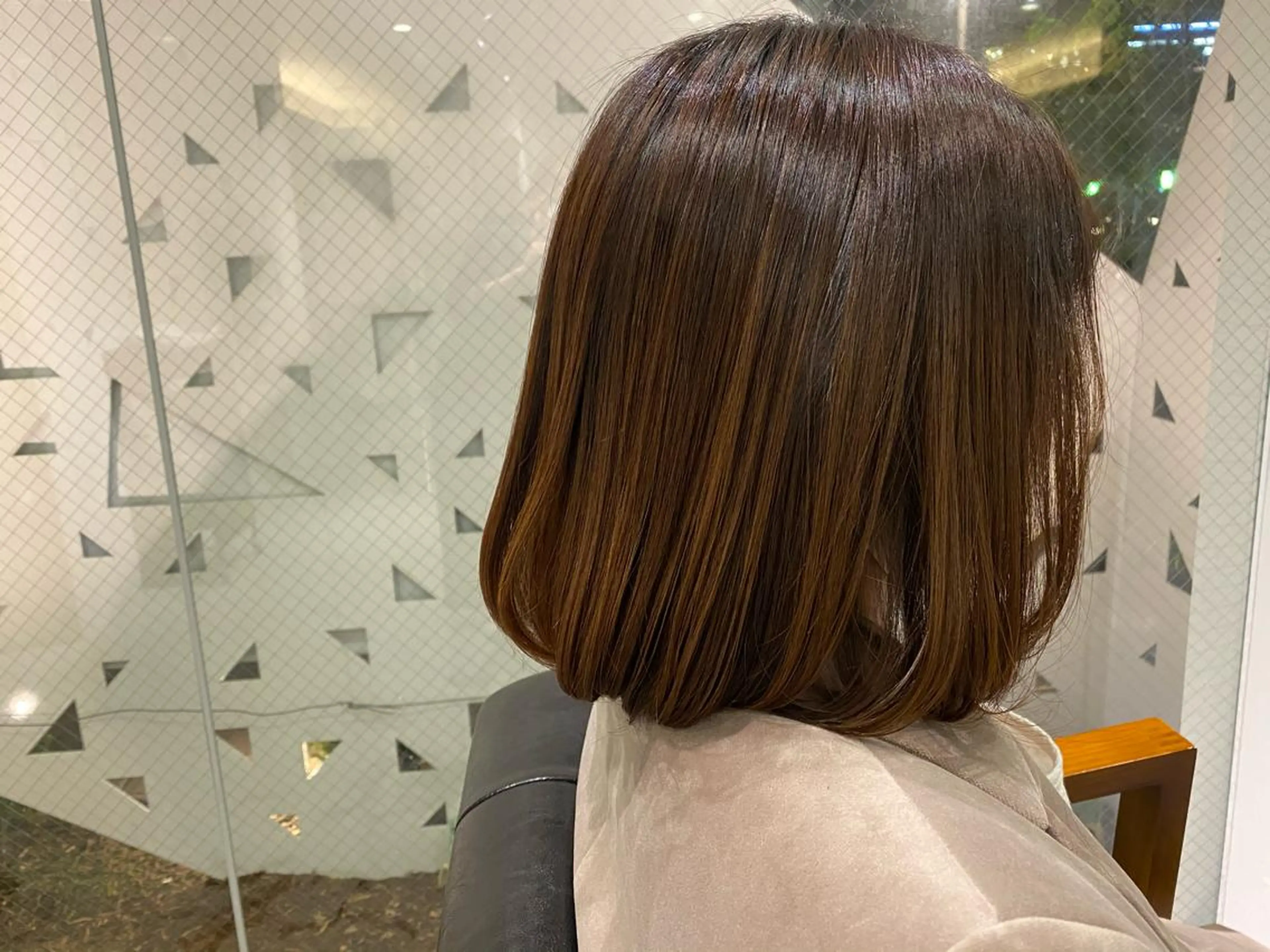 ミディアム カラー Rely 美空のヘアスタイル