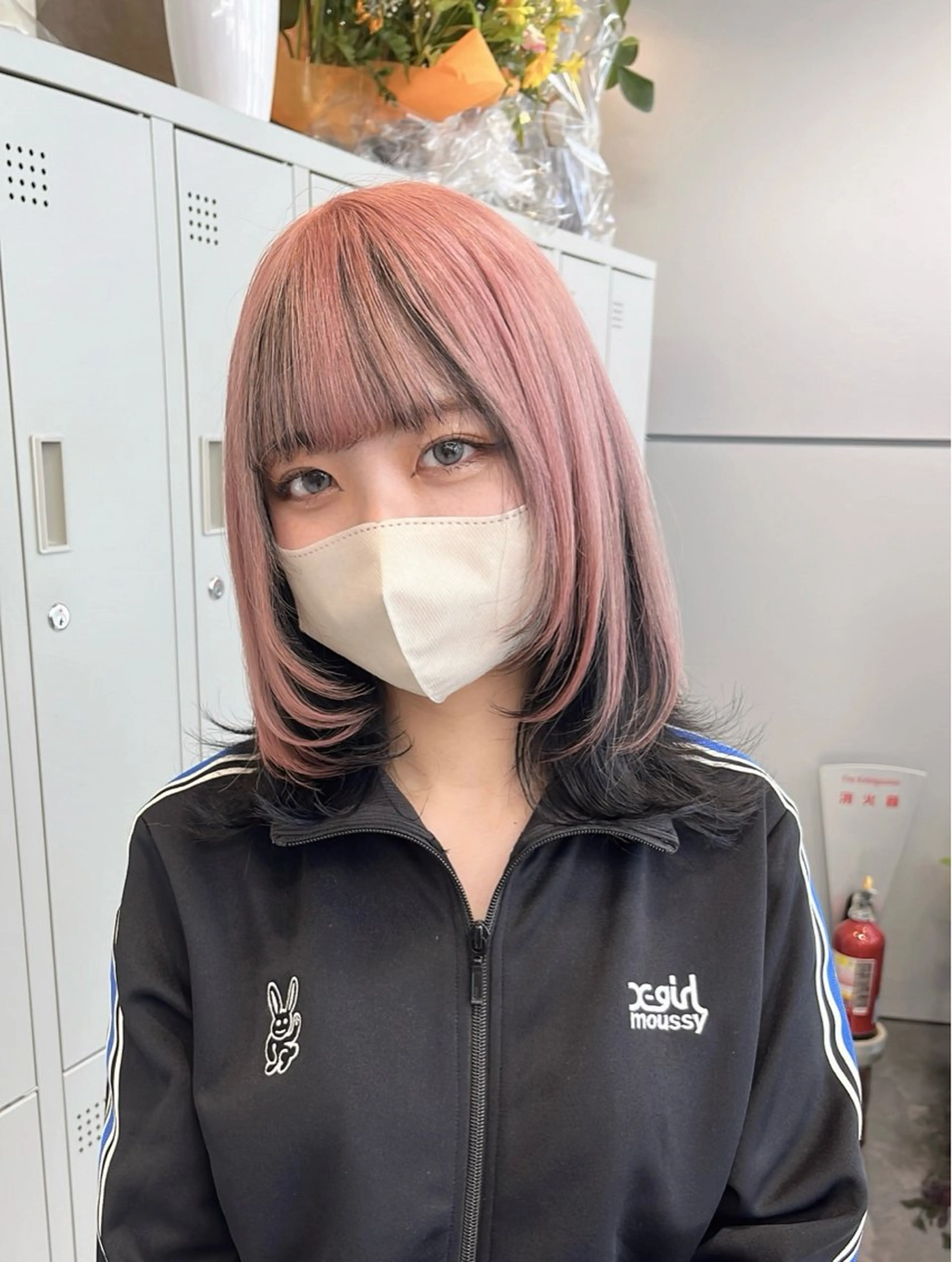 セミロング カラー 黒髪 ブリーチ ブロンド 透明感カラー インナーカラー ヘアカラー トリートメント ヘアセット 韓国ヘア🖤/透明感 shihoのヘアスタイル