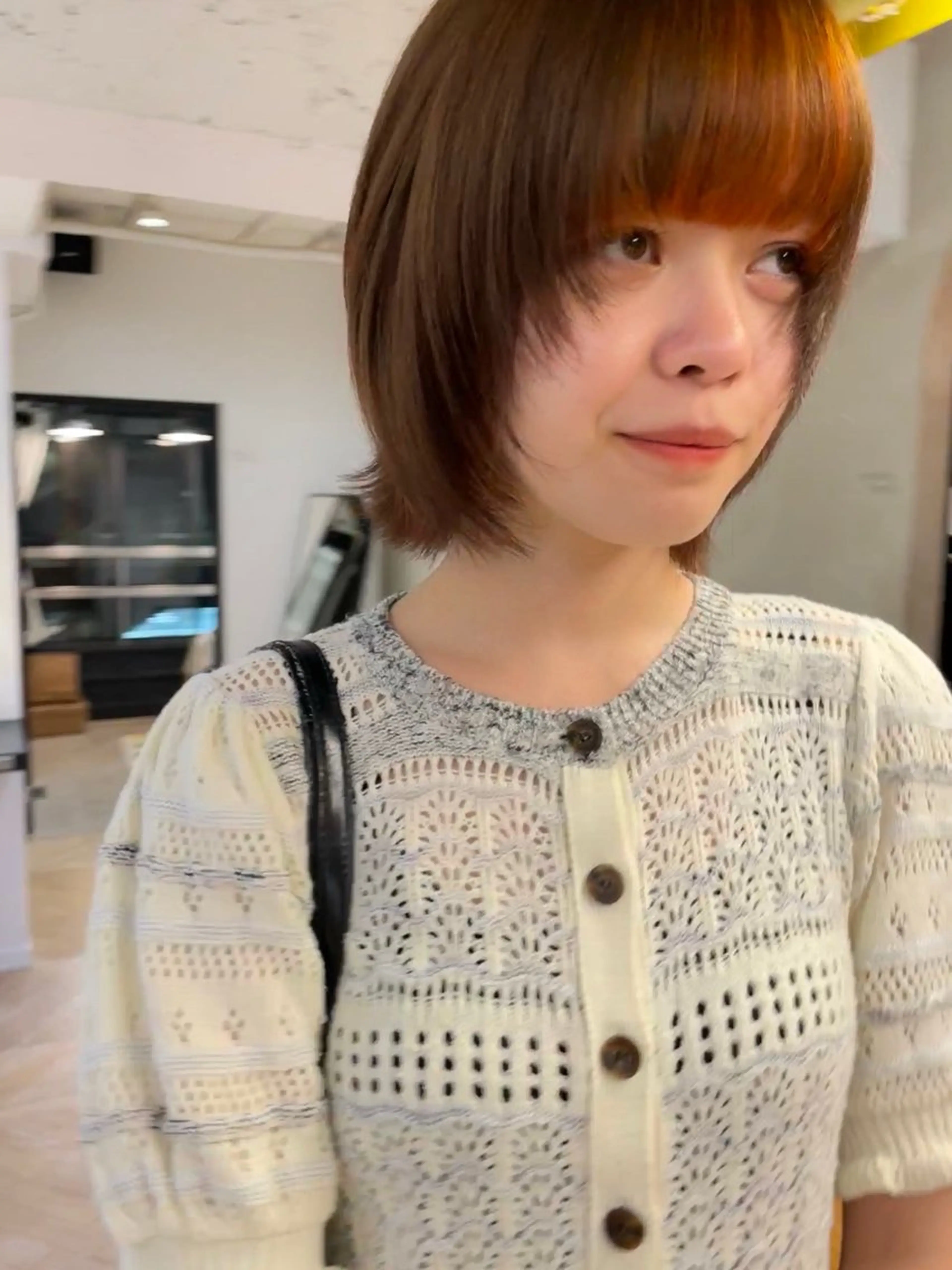 ミディアム 透明感🎀LOREN エリコ🌈のヘアスタイル