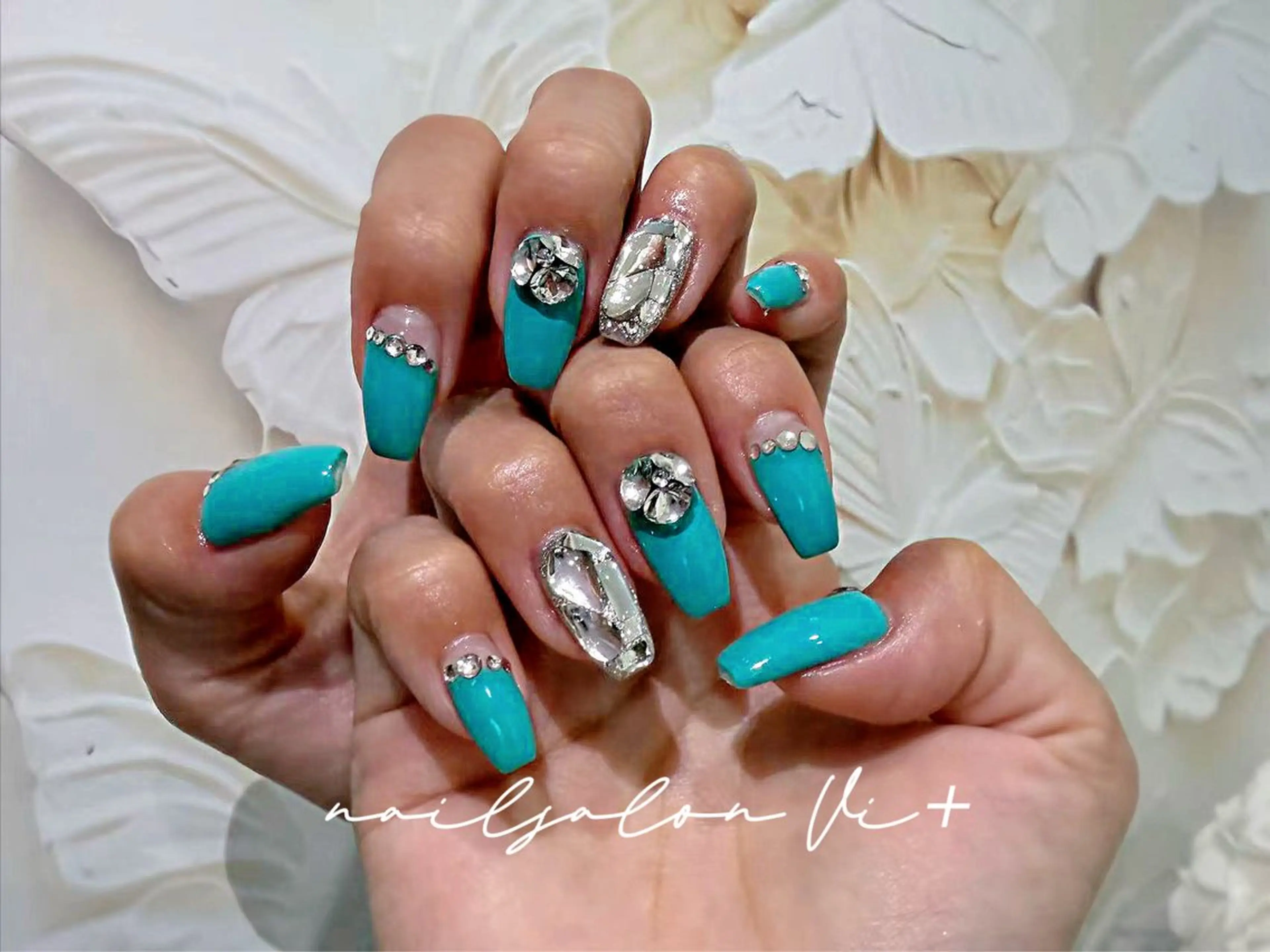ネイル ハンドネイル ✨Nailsalon Vi+✨のネイルデザイン