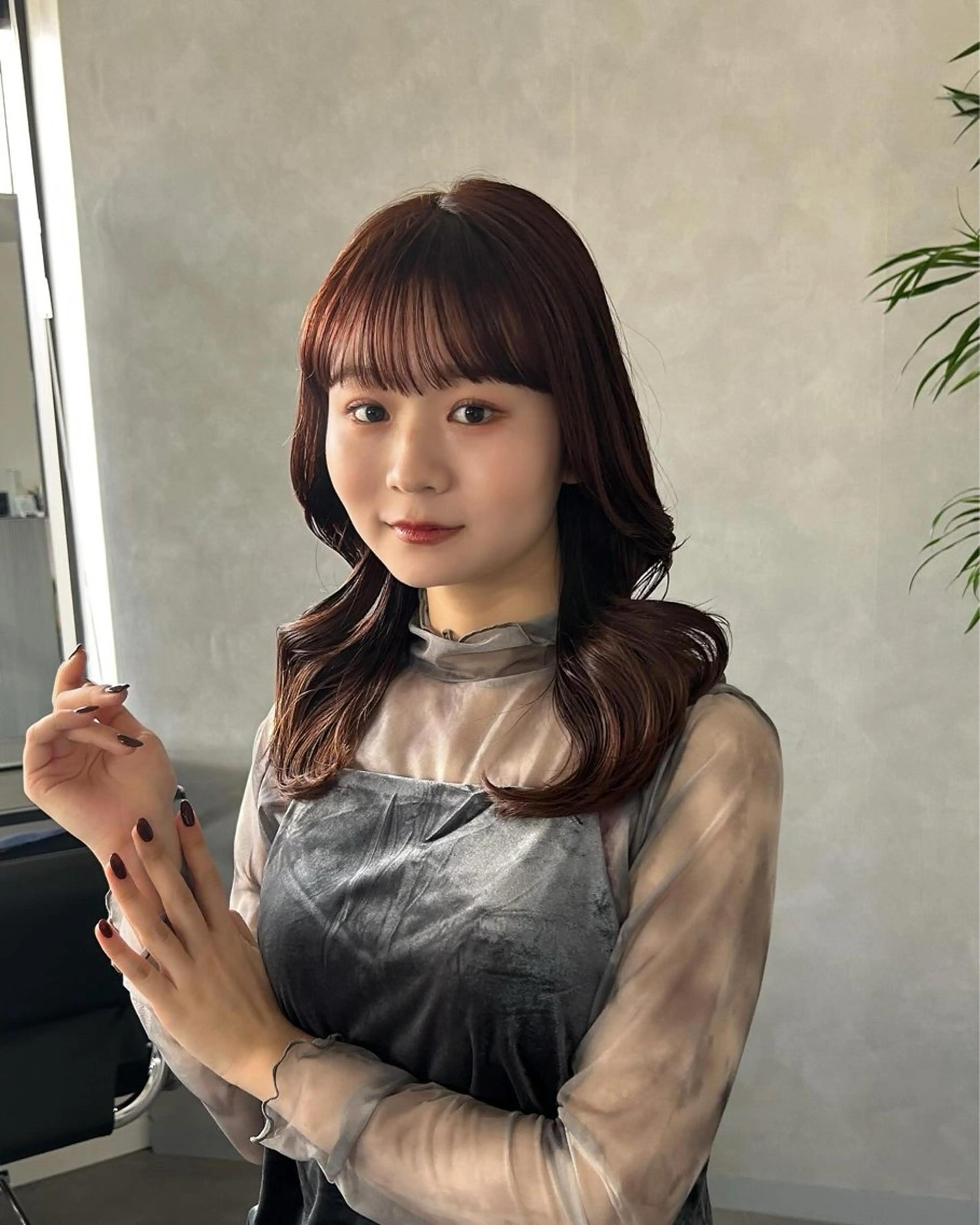 ミディアム カラー ブラウンカラー ピンクカラー ピンクブラウン くびれヘア レイヤーカット カット ヘアカラー トリートメント ❤️ショートカット ・顔周りカット❤️のヘアスタイル