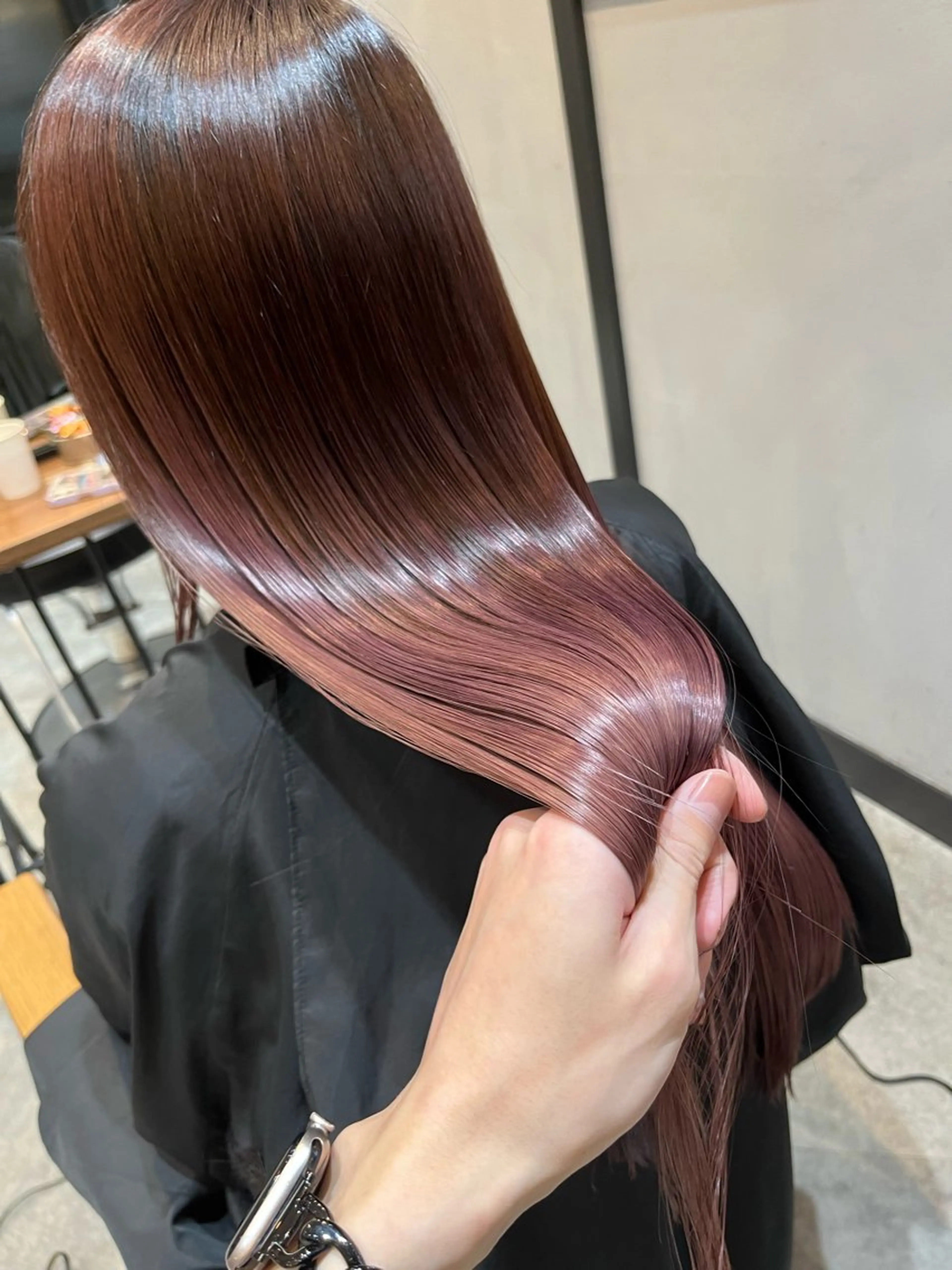 【イチオシ✨️】カット+最高級エフェクトブリーチ+カラー+ケアトリートメントの写真