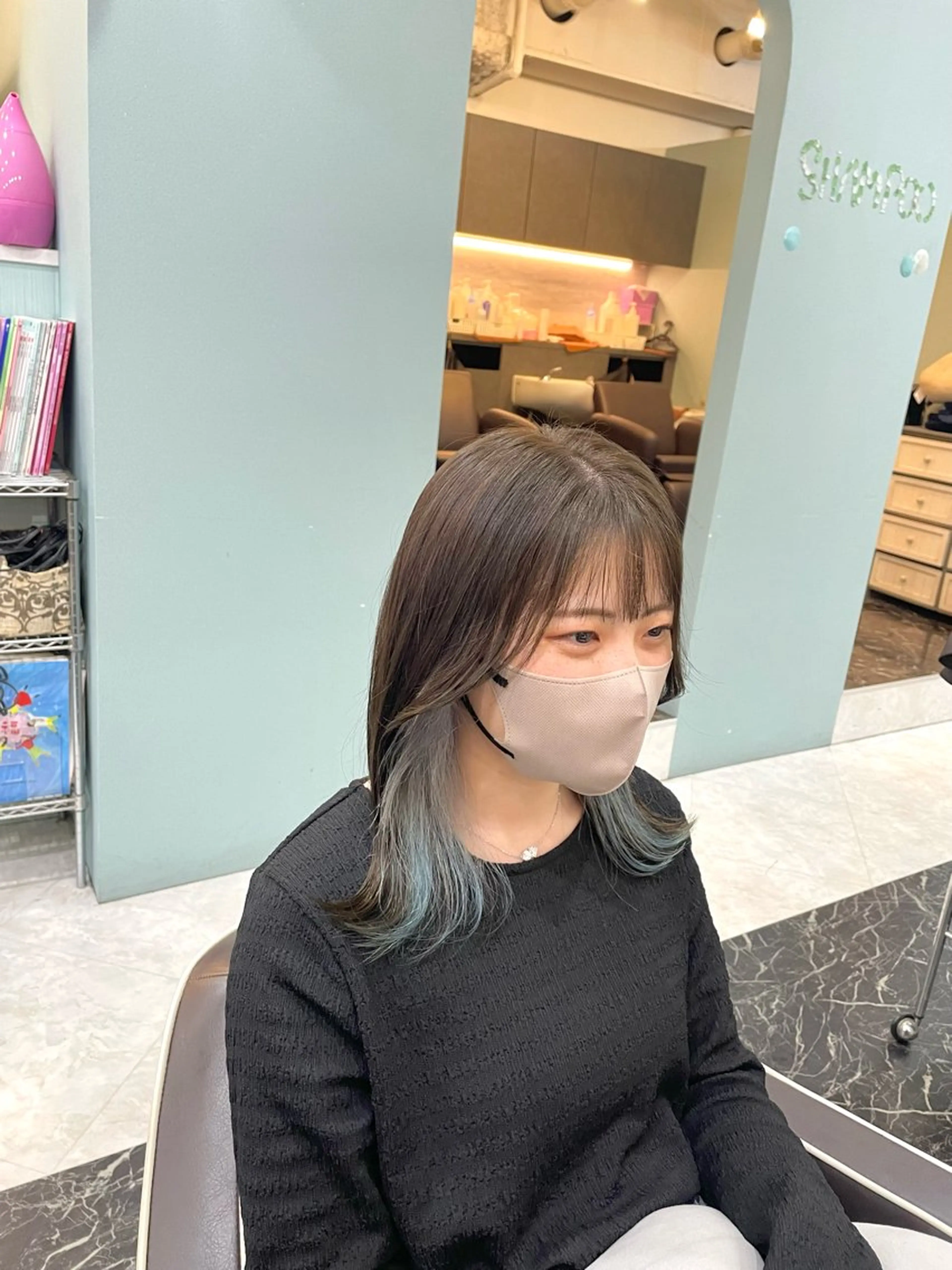 ミディアム カット ヘアカラー 亀川蓮 Agu hairのヘアスタイル