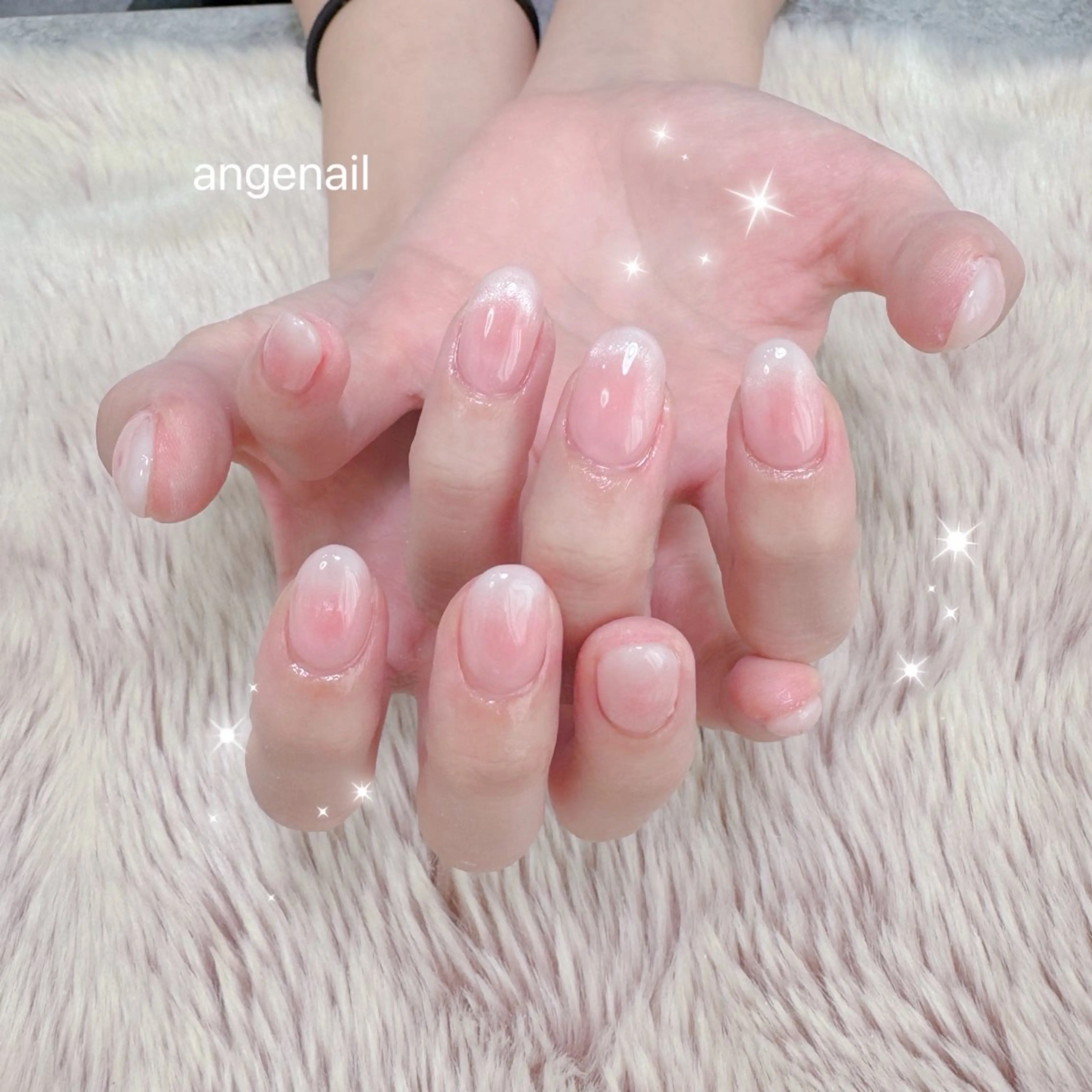 ネイル ハンドネイル オーナーネイリスト MAKIのネイルデザイン