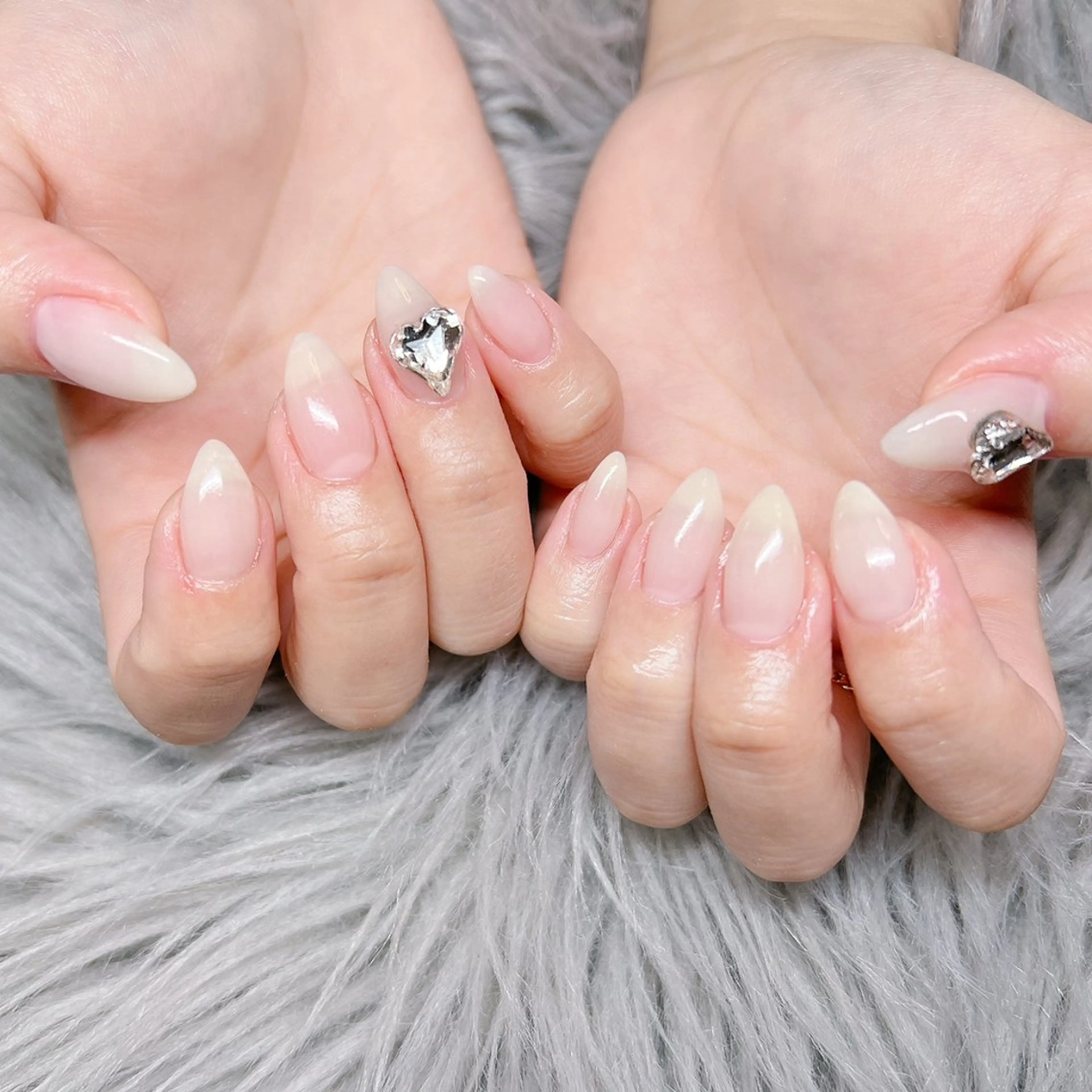 ネイル 個室ネイルサロンDolly  Girl〜ドーリーガール〜所属・DollyGirl KYOKOのネイルデザイン