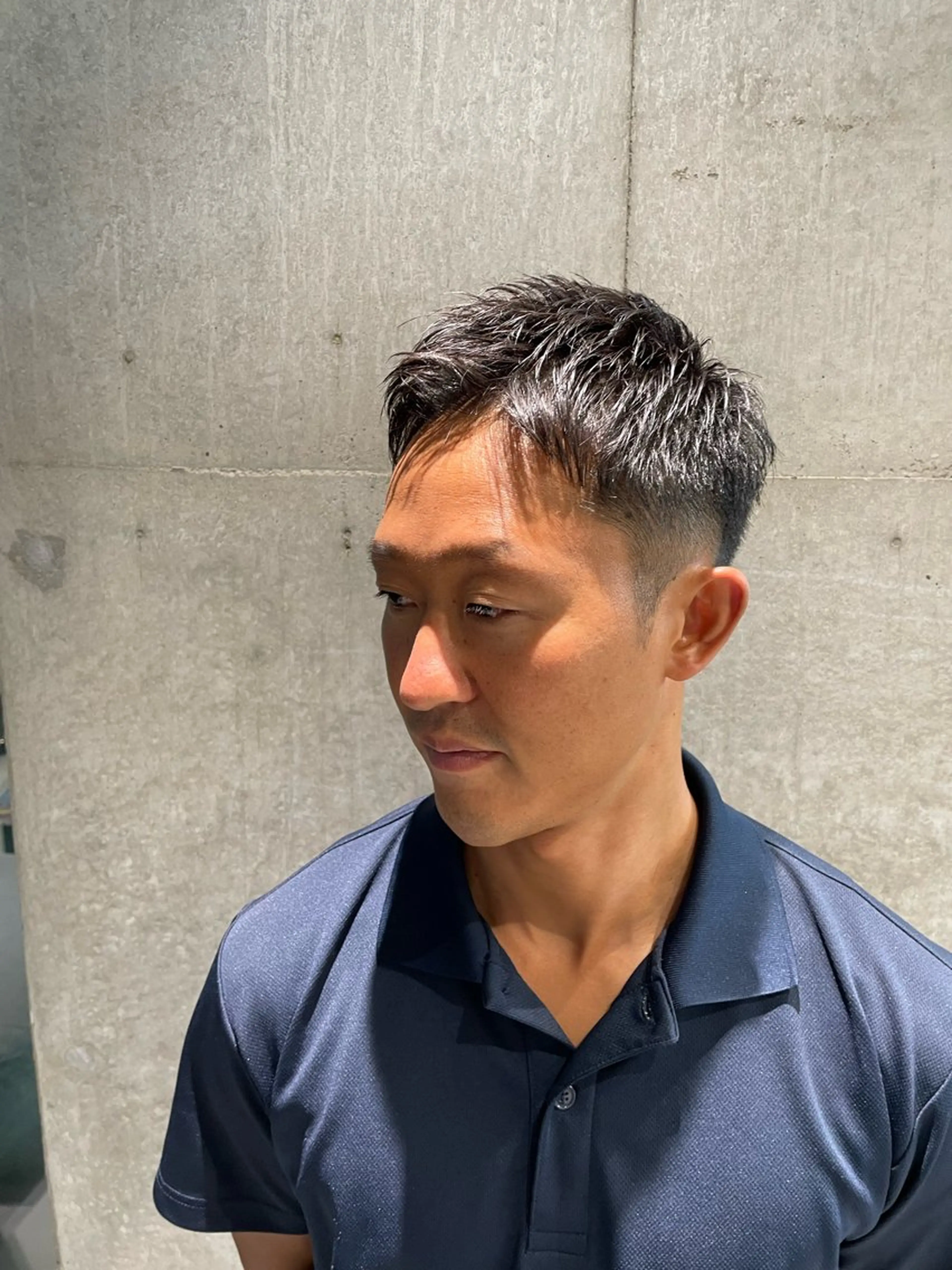 メンズ アップバング メンズショート 刈り上げ 白濱 友樹のヘアスタイル