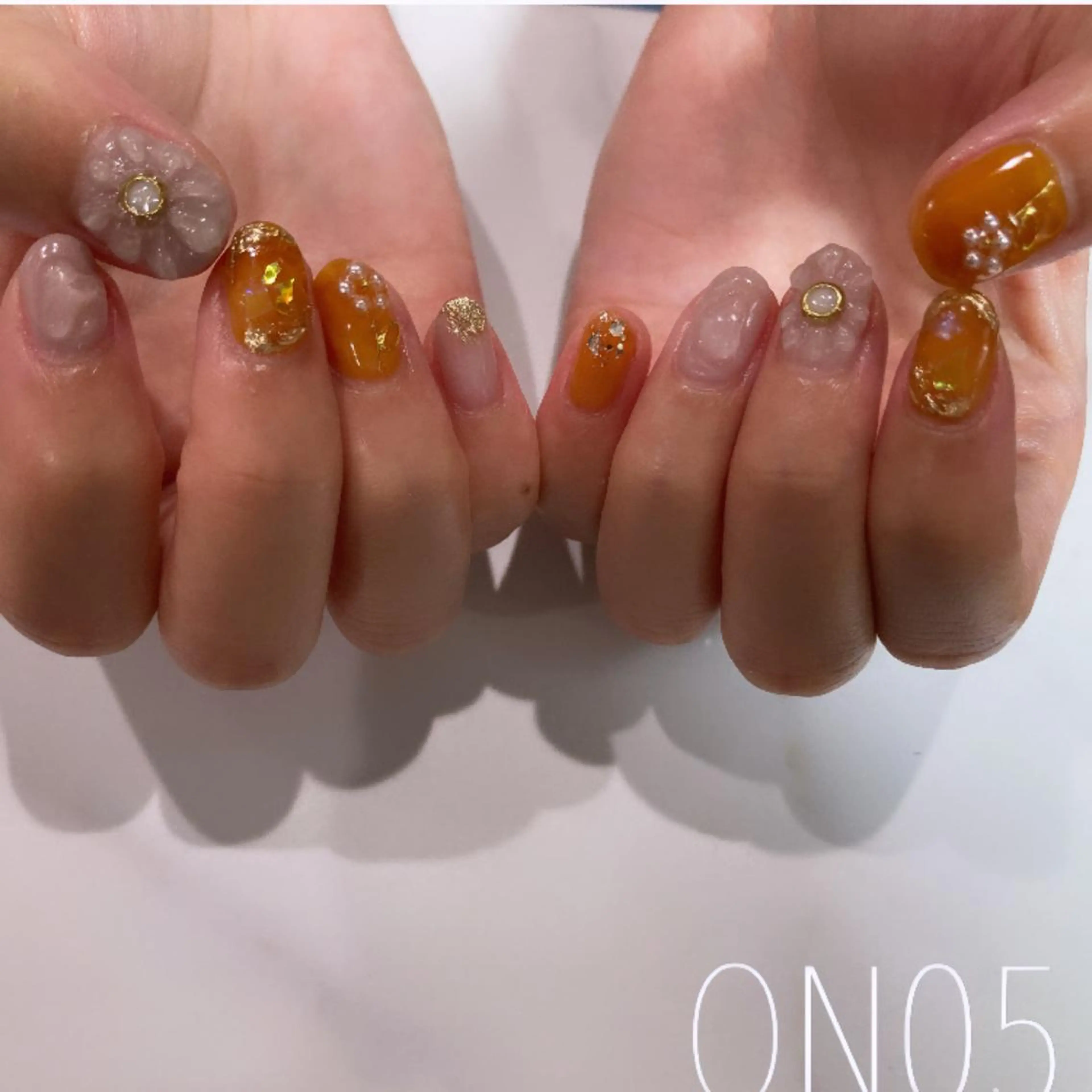 ネイル 園 寛子 （ネイリスト）のネイルデザイン