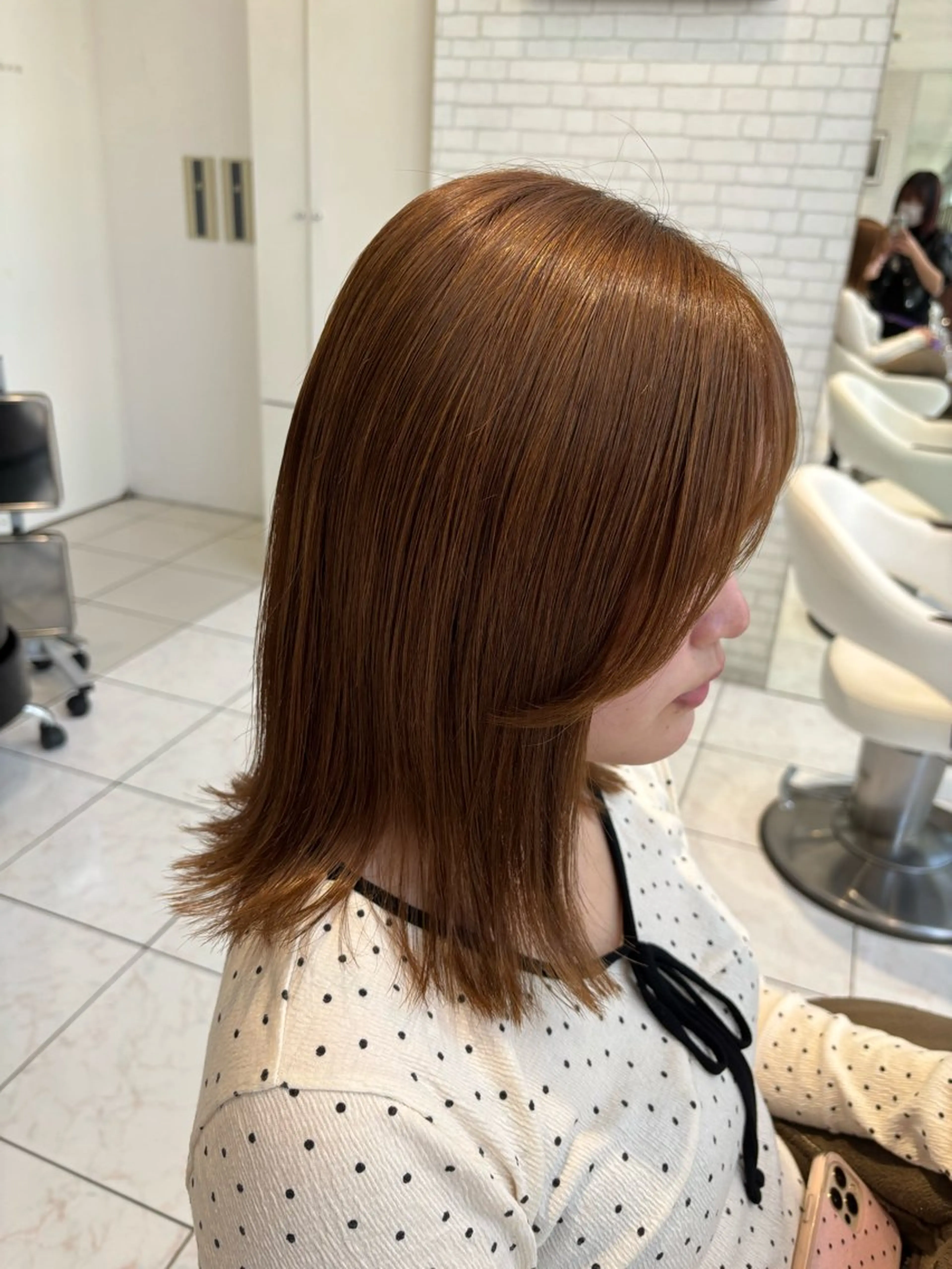 ミディアム 篠田 綾乃のヘアスタイル