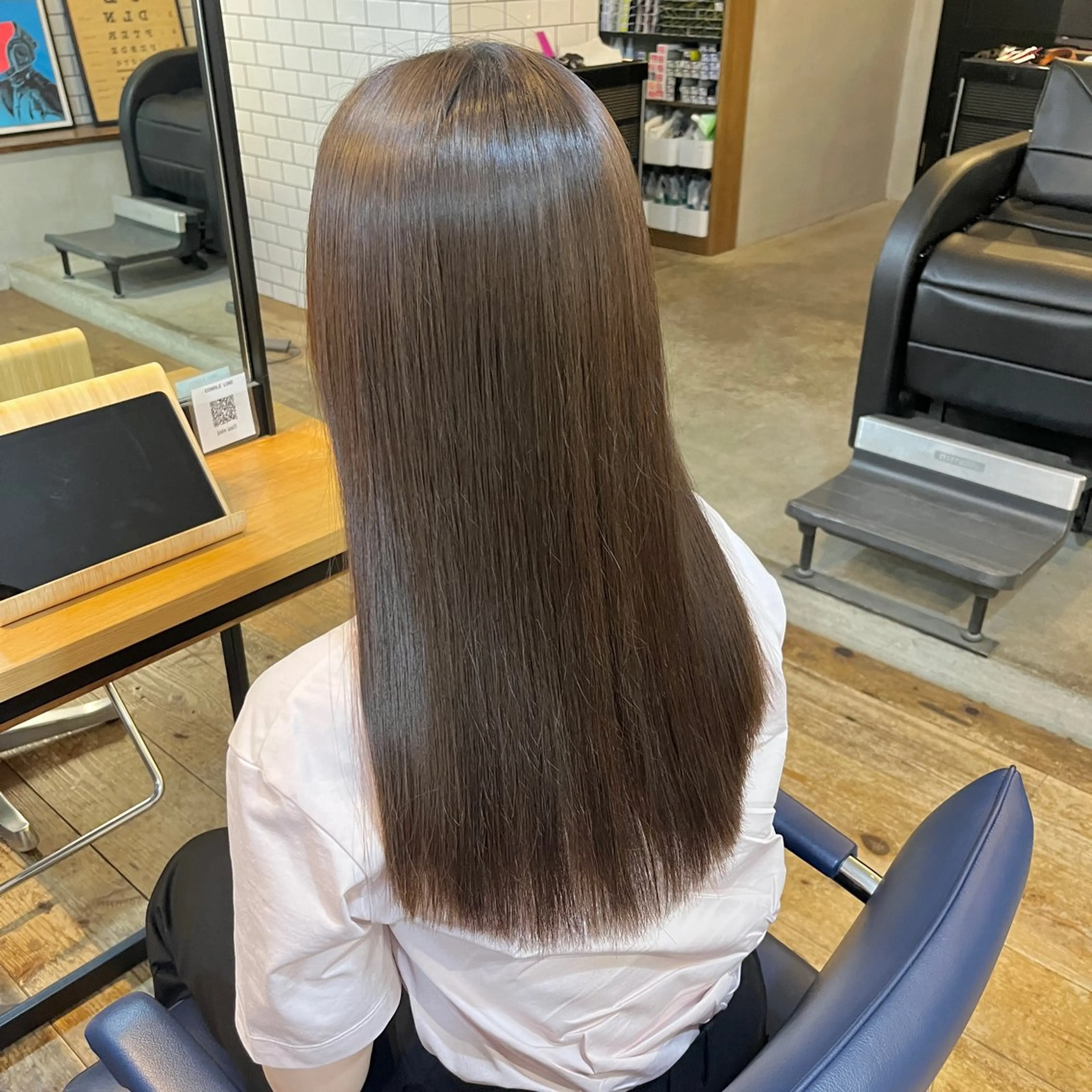 ロング 伊藤ゆかり/髪質改善 /透明感カラーのヘアスタイル