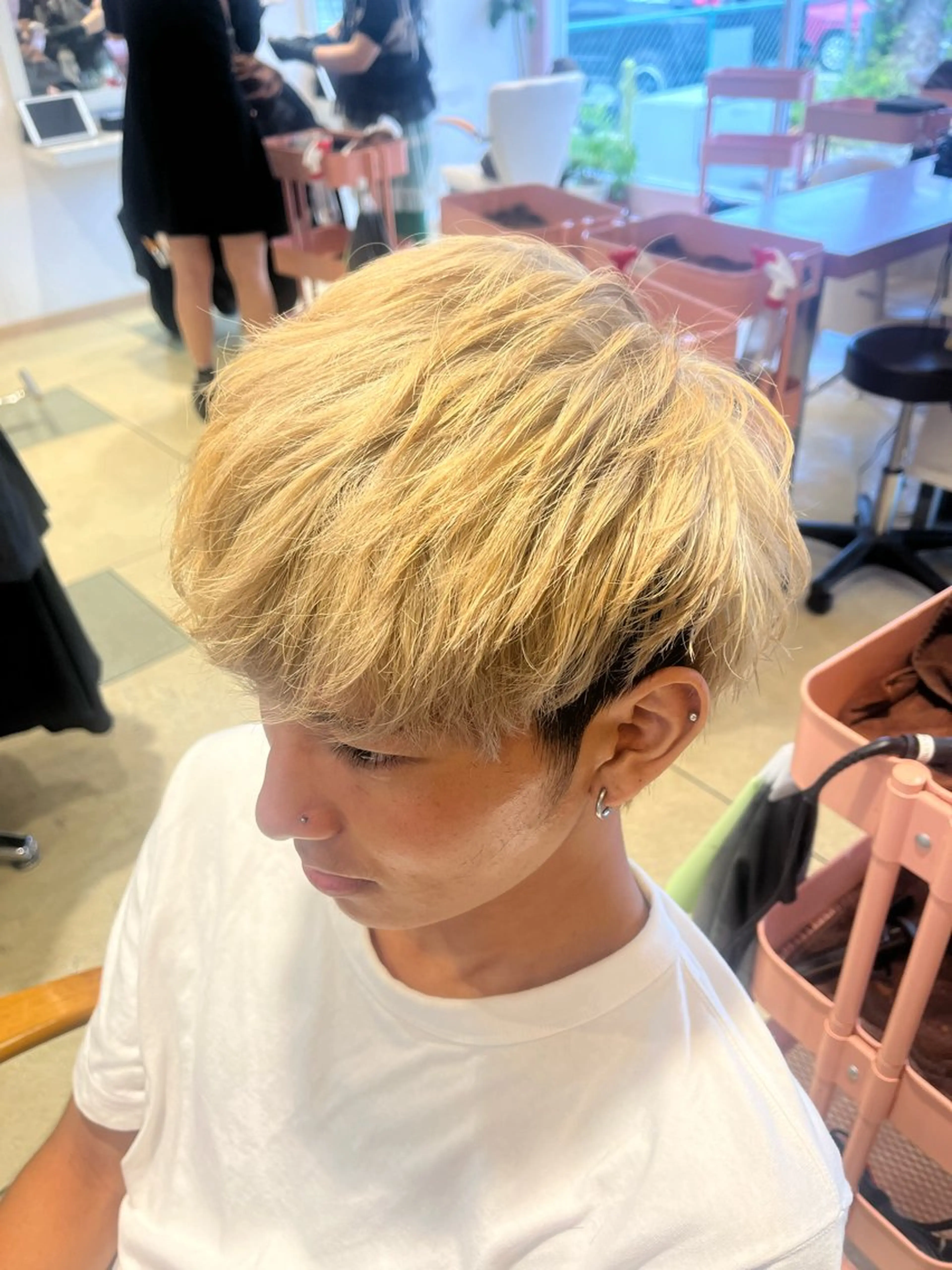 カラー メンズ カット ヘアカラー トリートメント ベージュカラー⌇ くびれヘア.𐙚心音のヘアスタイル