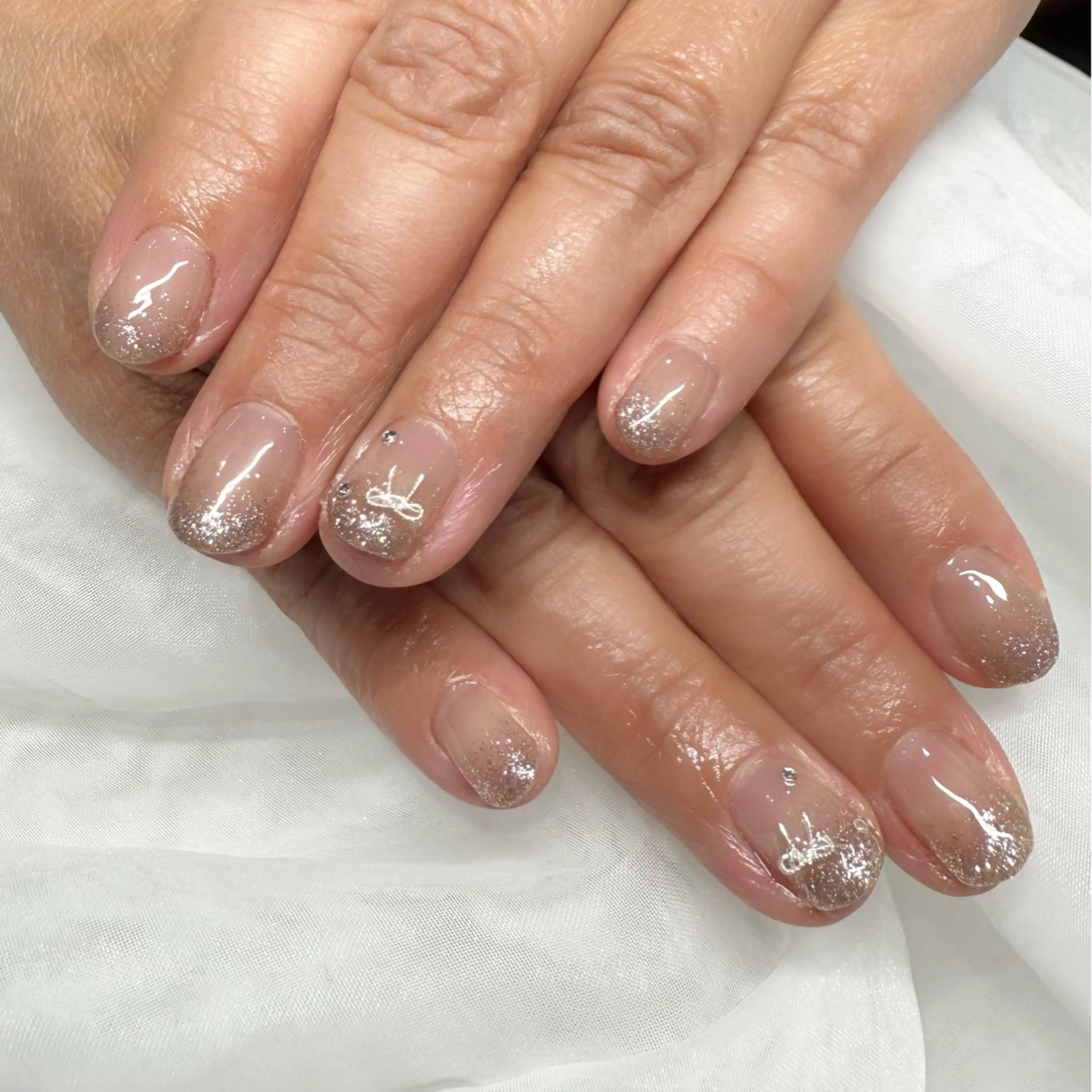 ネイル ブラウン フラッシュネイル ハンドネイル Carina Nail所属・CarinaNail Chieのネイルデザイン