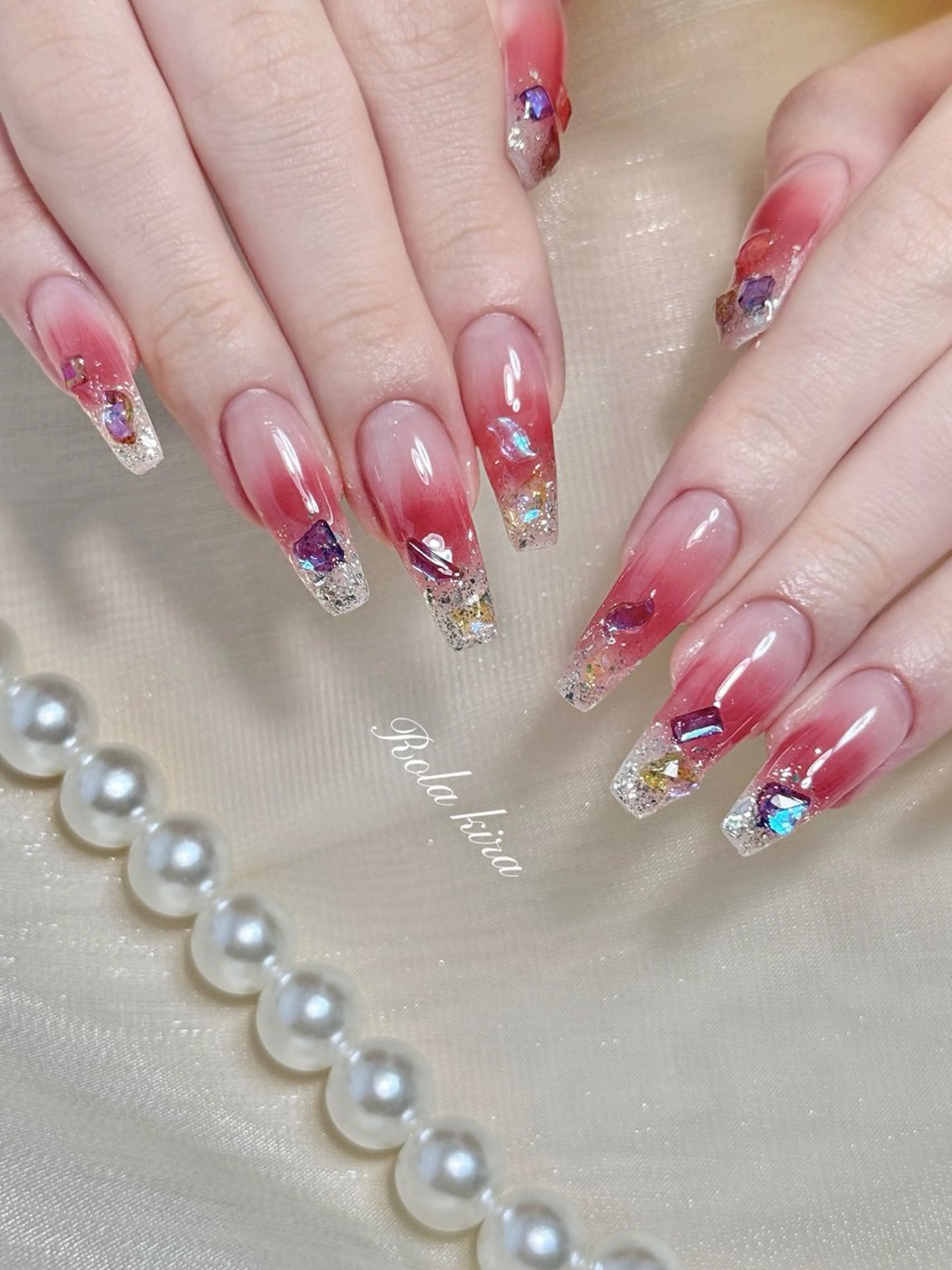 ロング 韓国風ヘア ハンドネイル Rola kira nail salon所属・Rola kira 麗のネイルデザイン