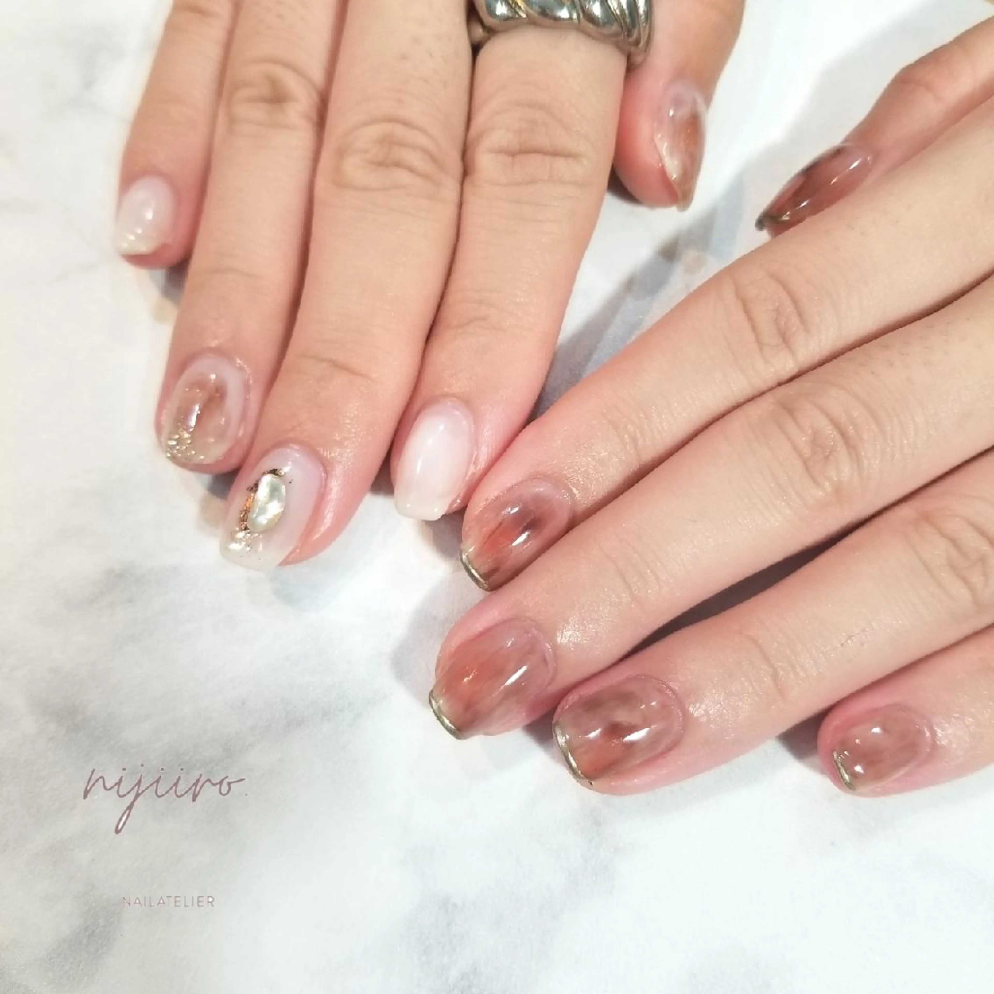 ネイル ハンドネイル nailatelier nijiiro.所属・nijiiro🌈 サトウのネイルデザイン
