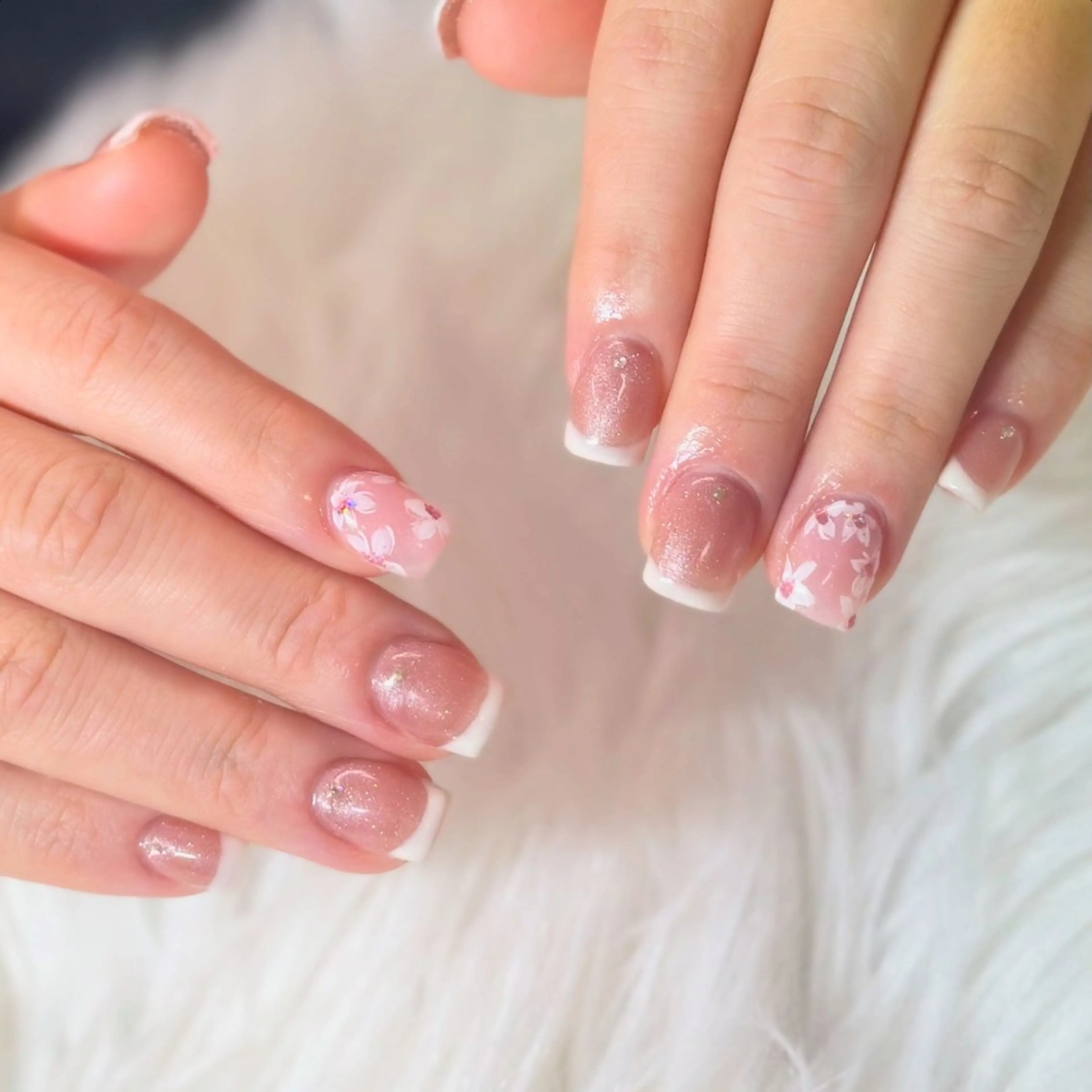 ネイル 富岡 妃奈のネイルデザイン