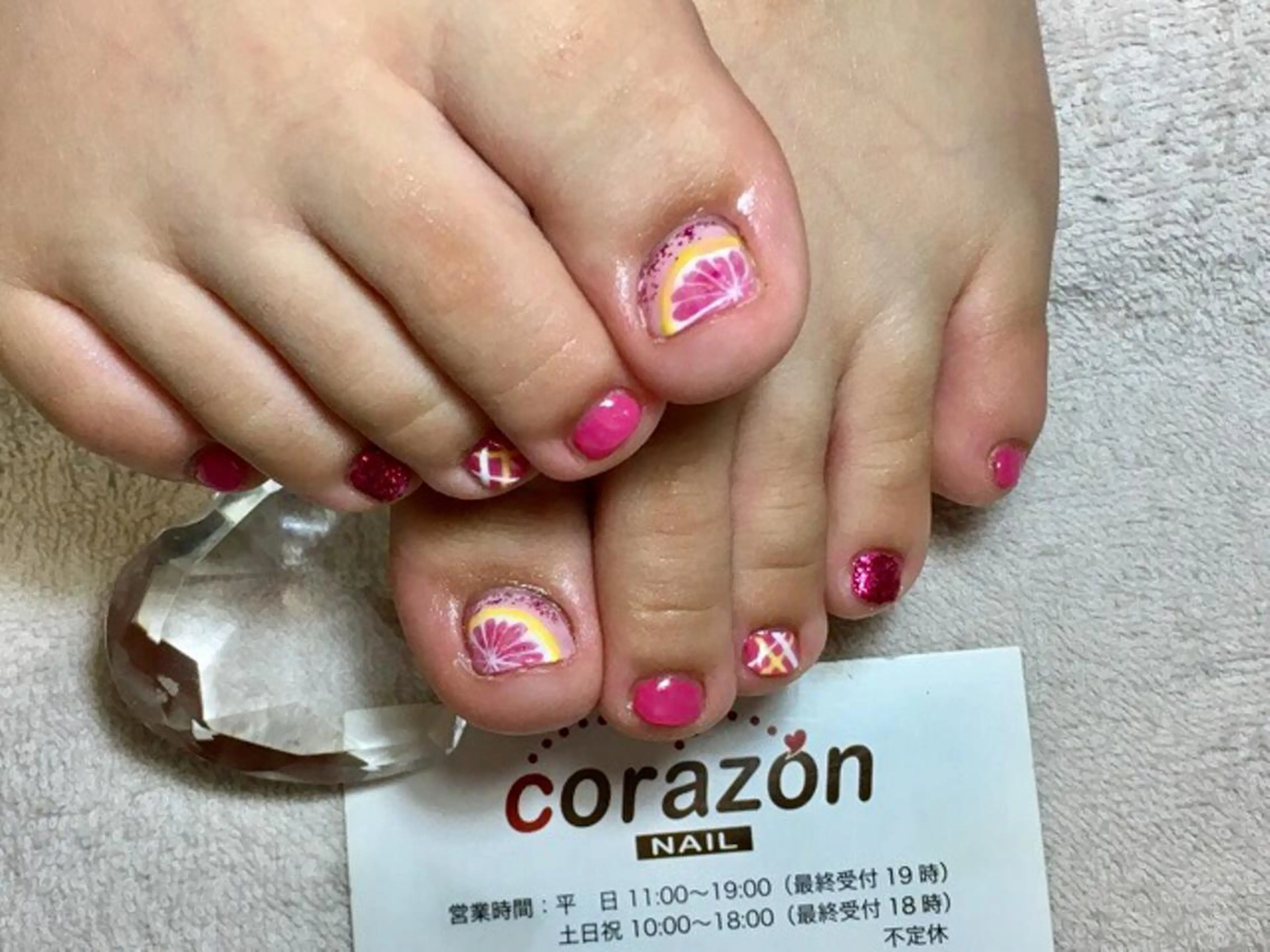 ネイル アートネイル フットネイル ピンク corazon所属・ネイリスト aicoのネイルデザイン
