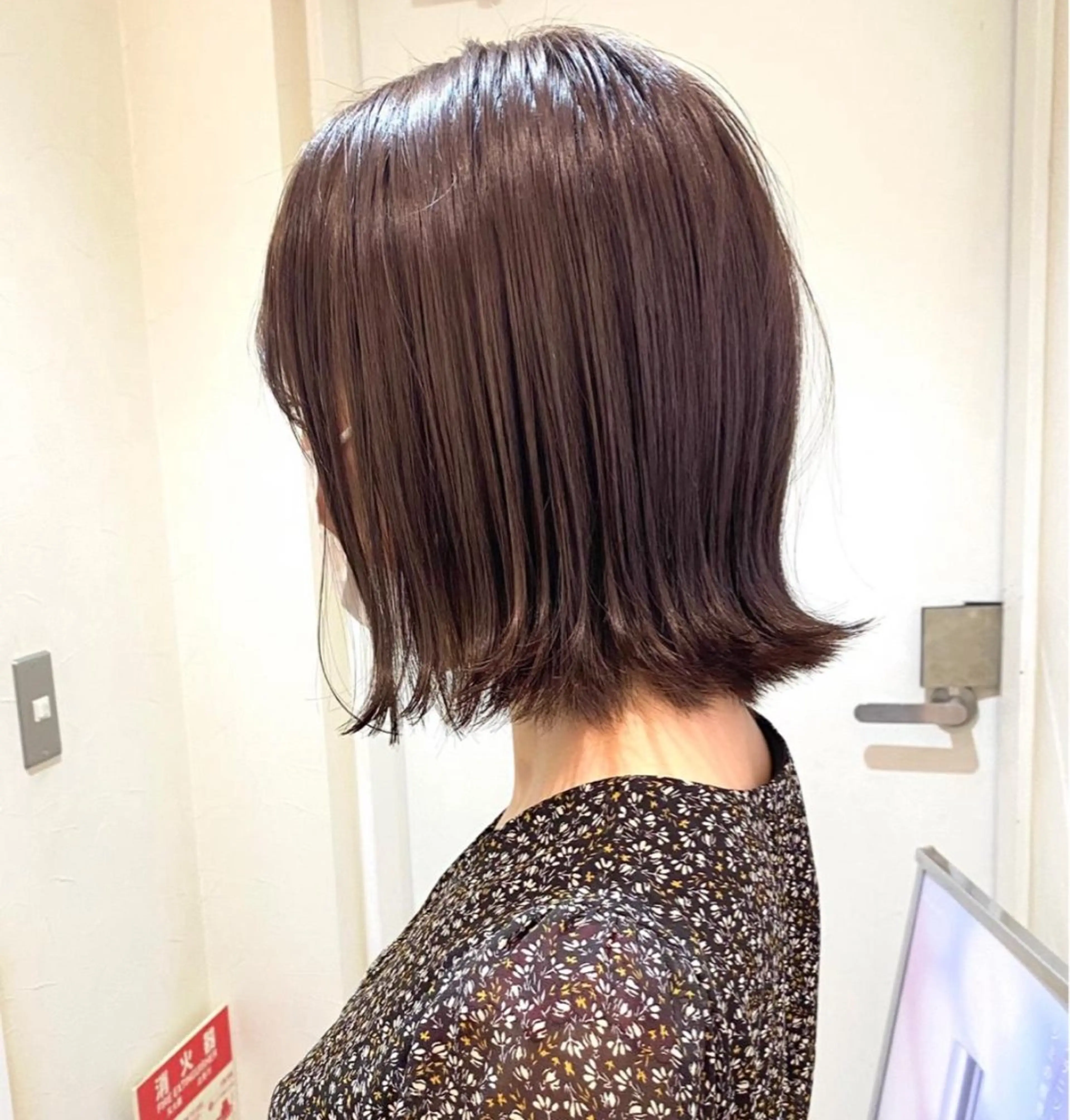 ミディアム 似合わせカット 🌷BASSA池袋 🌷ミネモモ🍑🤍のヘアスタイル