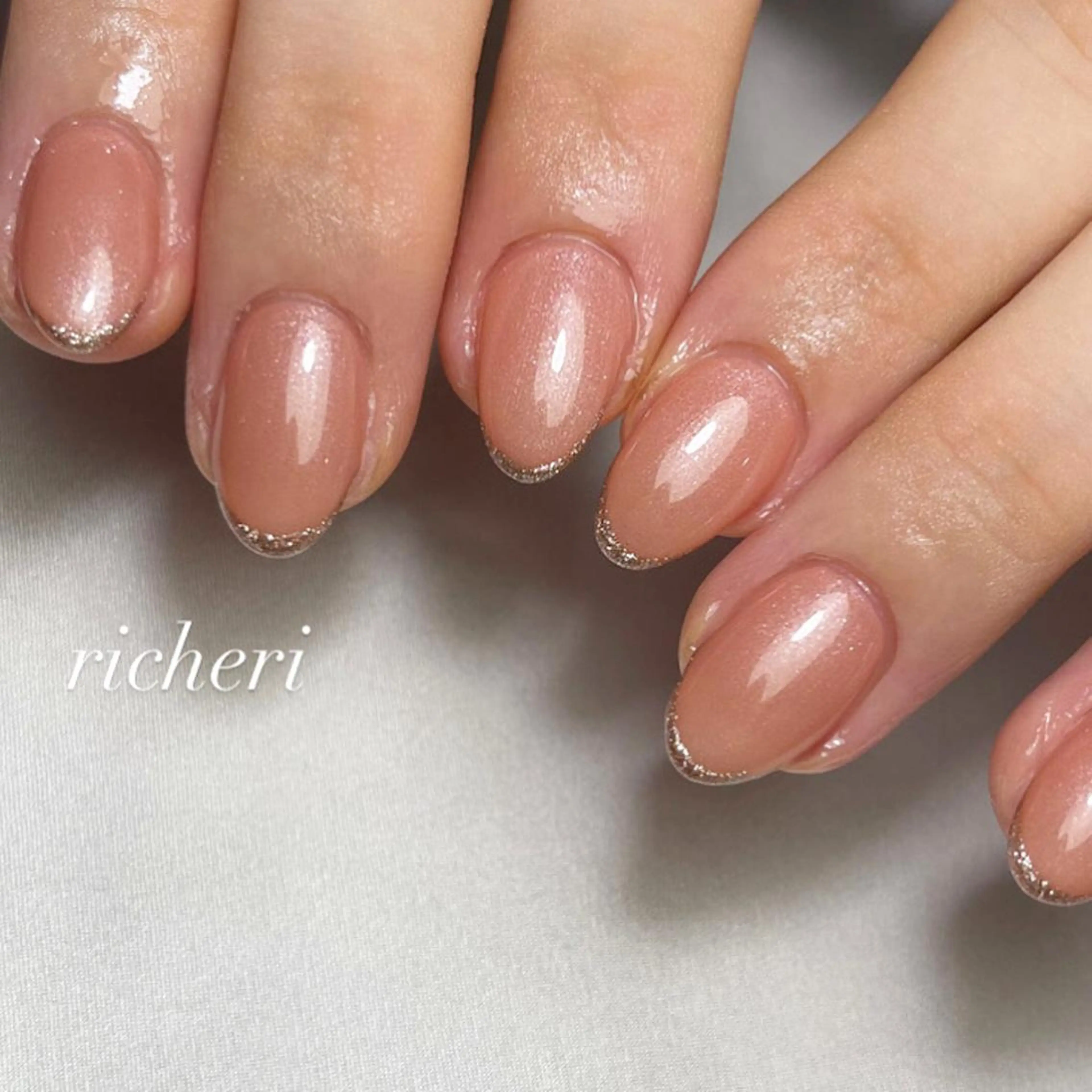 ミディアム ネイル ハンドネイル richeri beautyのネイルデザイン