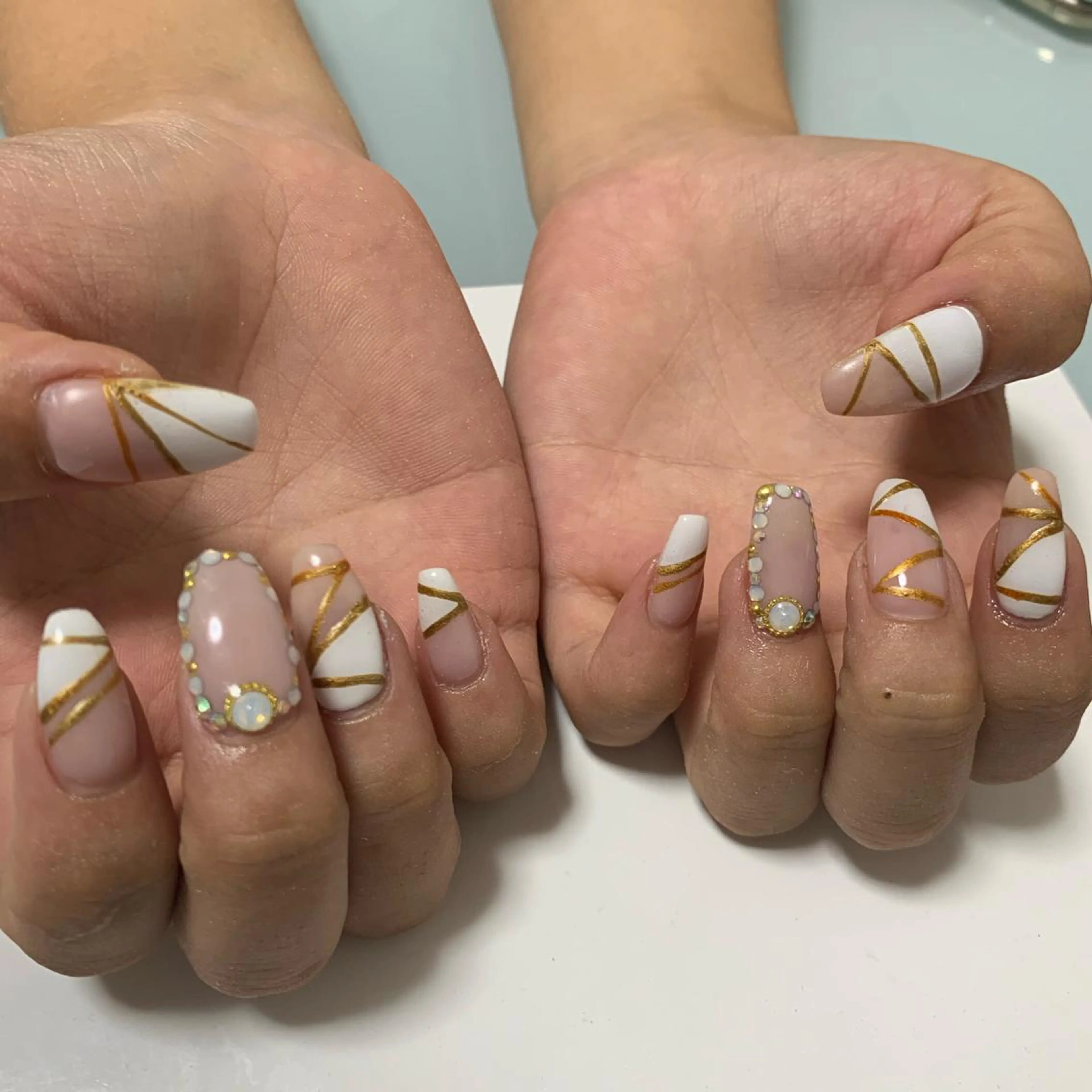 ネイル ハンドネイル 🌙🫧CHARME (RUKA)🦋🫧のネイルデザイン