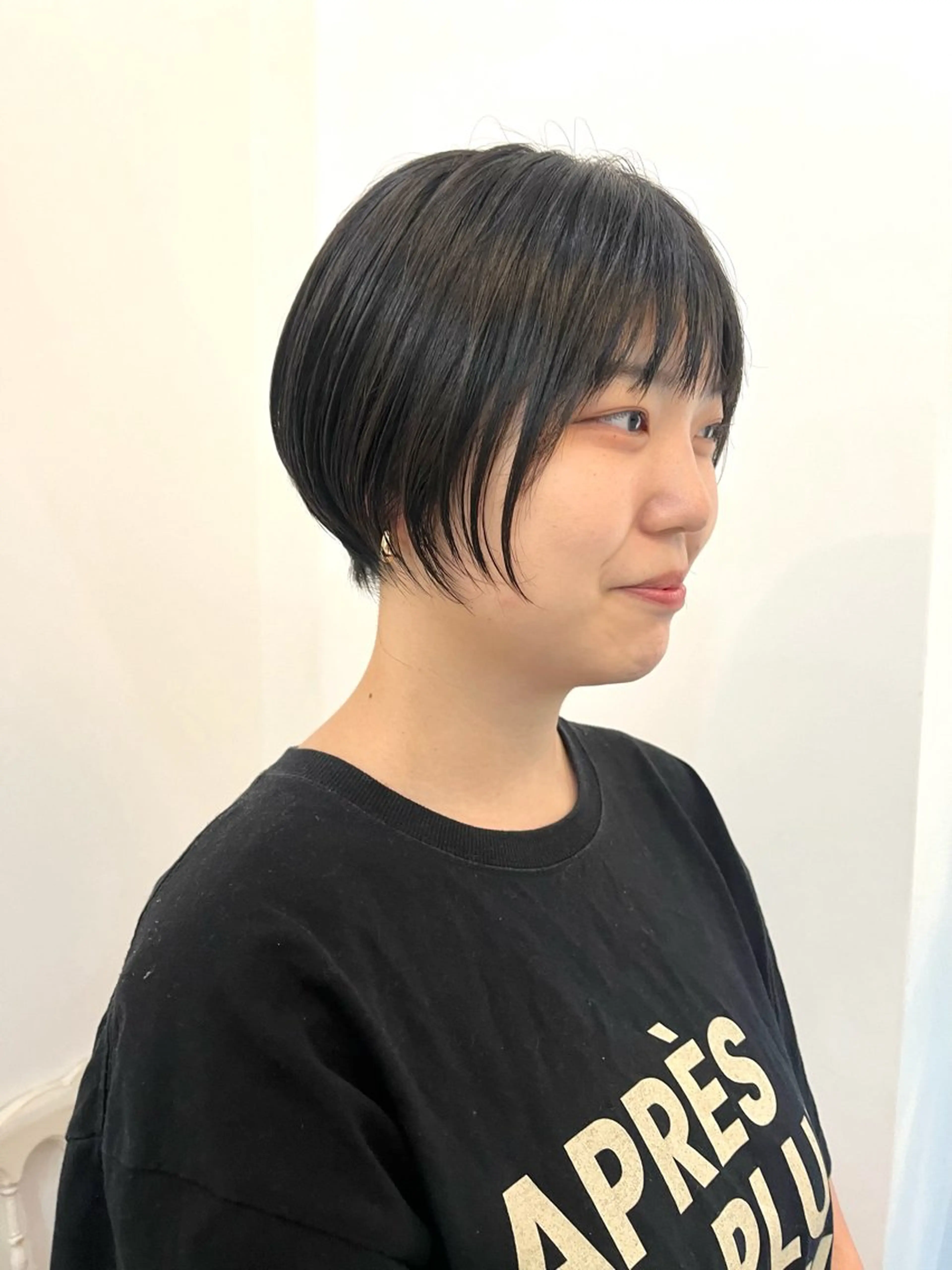 ショート en,所属・en,ボブ/レイヤー パーマ/透明感カラーのヘアスタイル