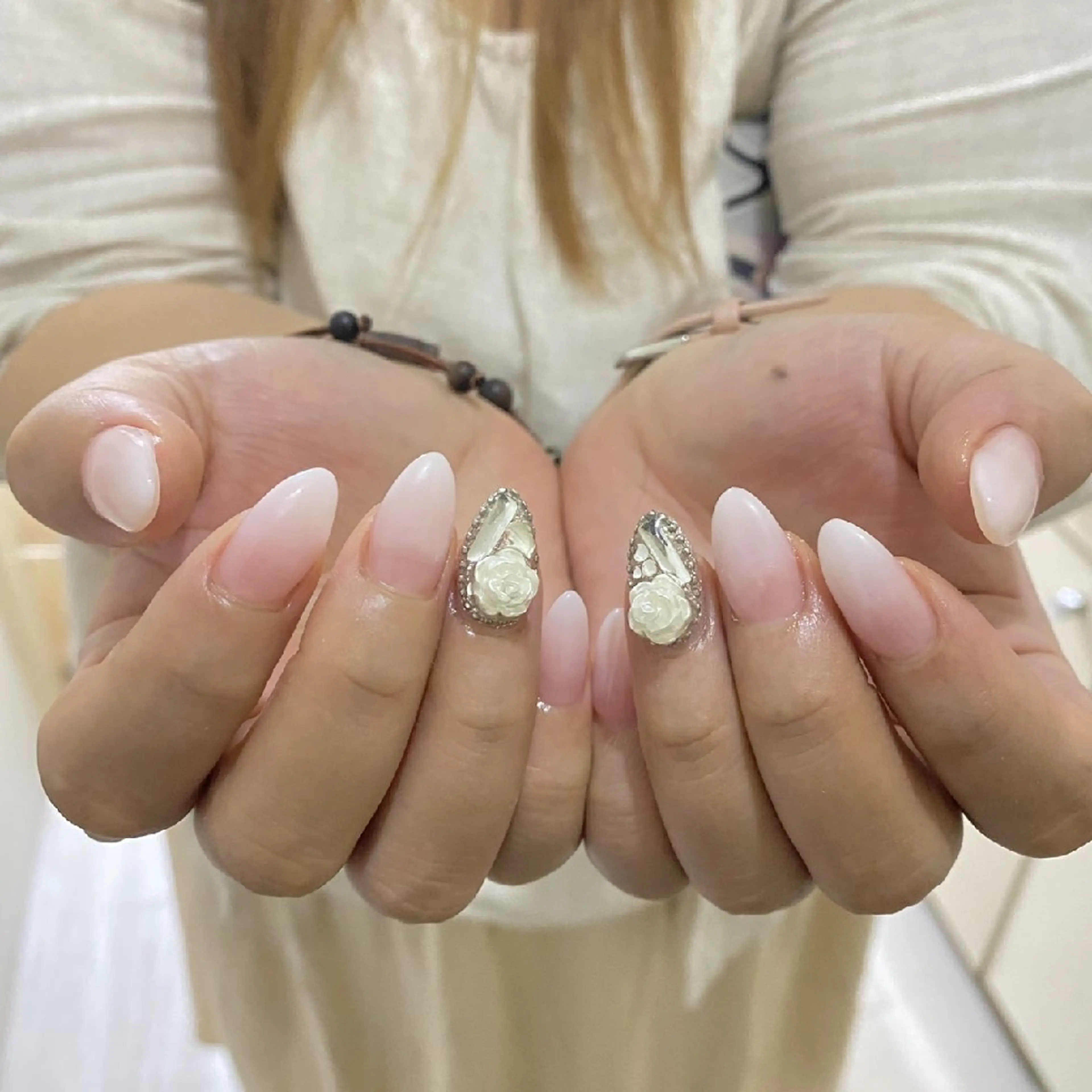 ネイル カスミ ネイルサロンのネイルデザイン