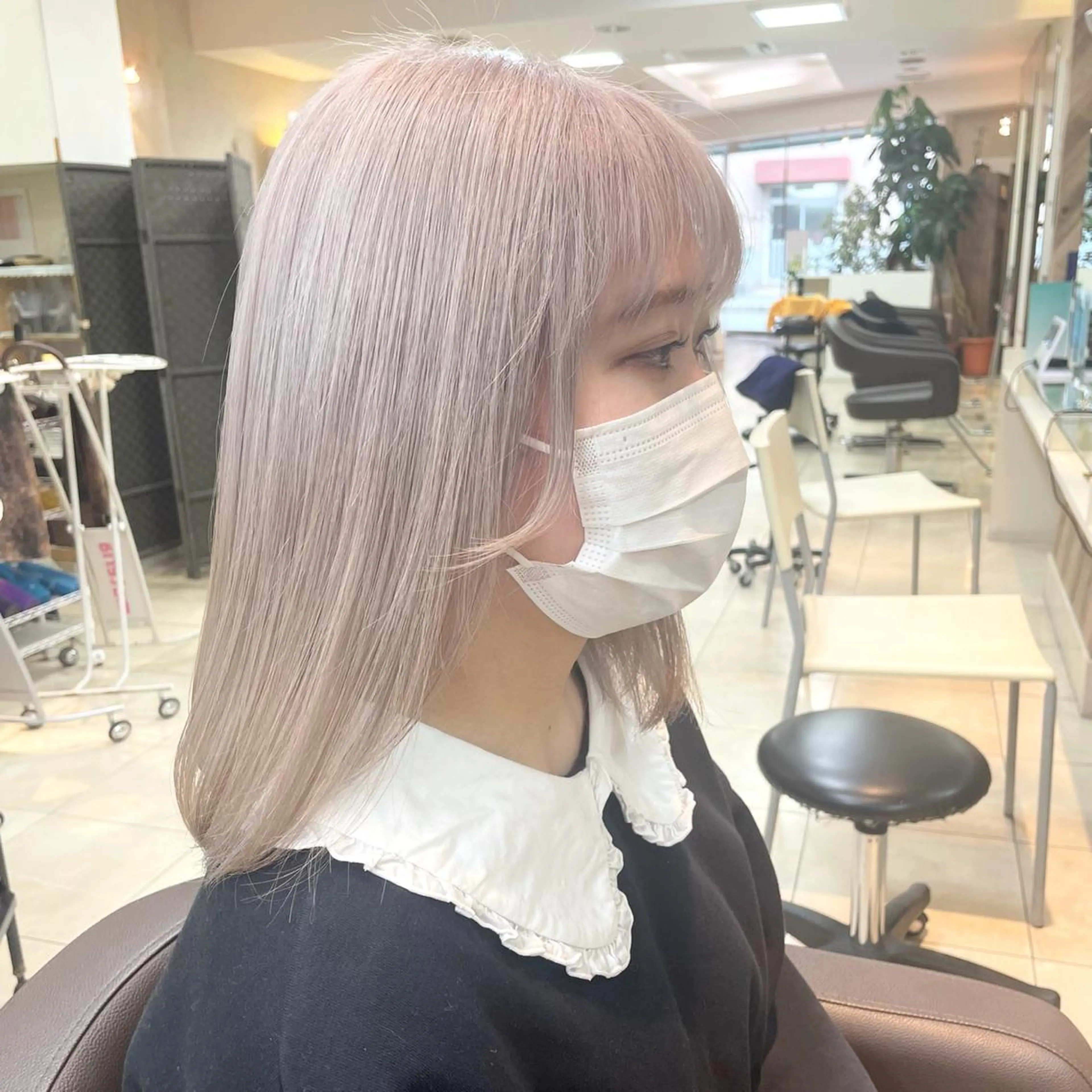セミロング N＋所属・前田 菜奈子のヘアスタイル