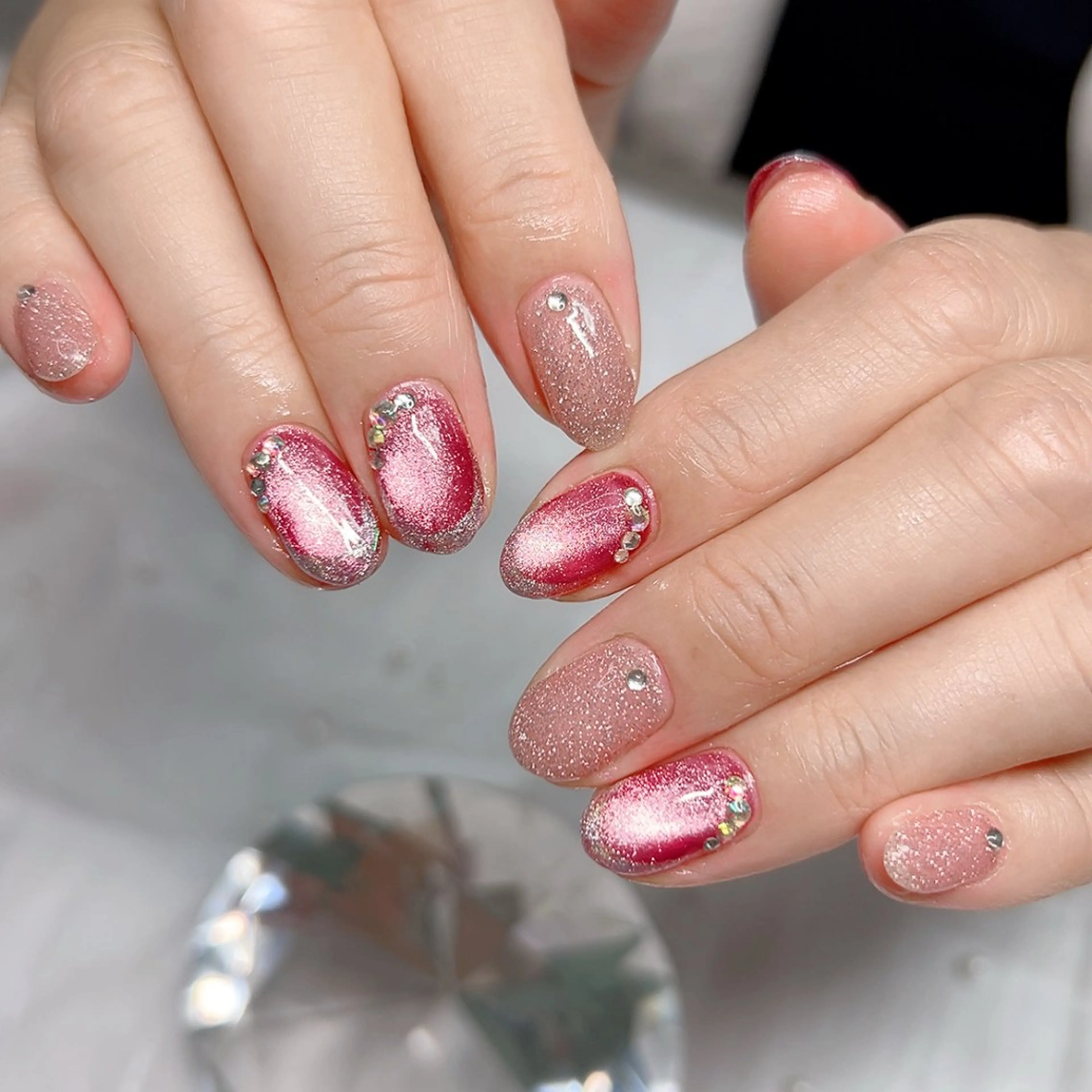 ネイル フレンチネイル ガラスフレンチ グラデーション キラキラネイル ラメ(グリッター) Cute Tips nailのネイルデザイン