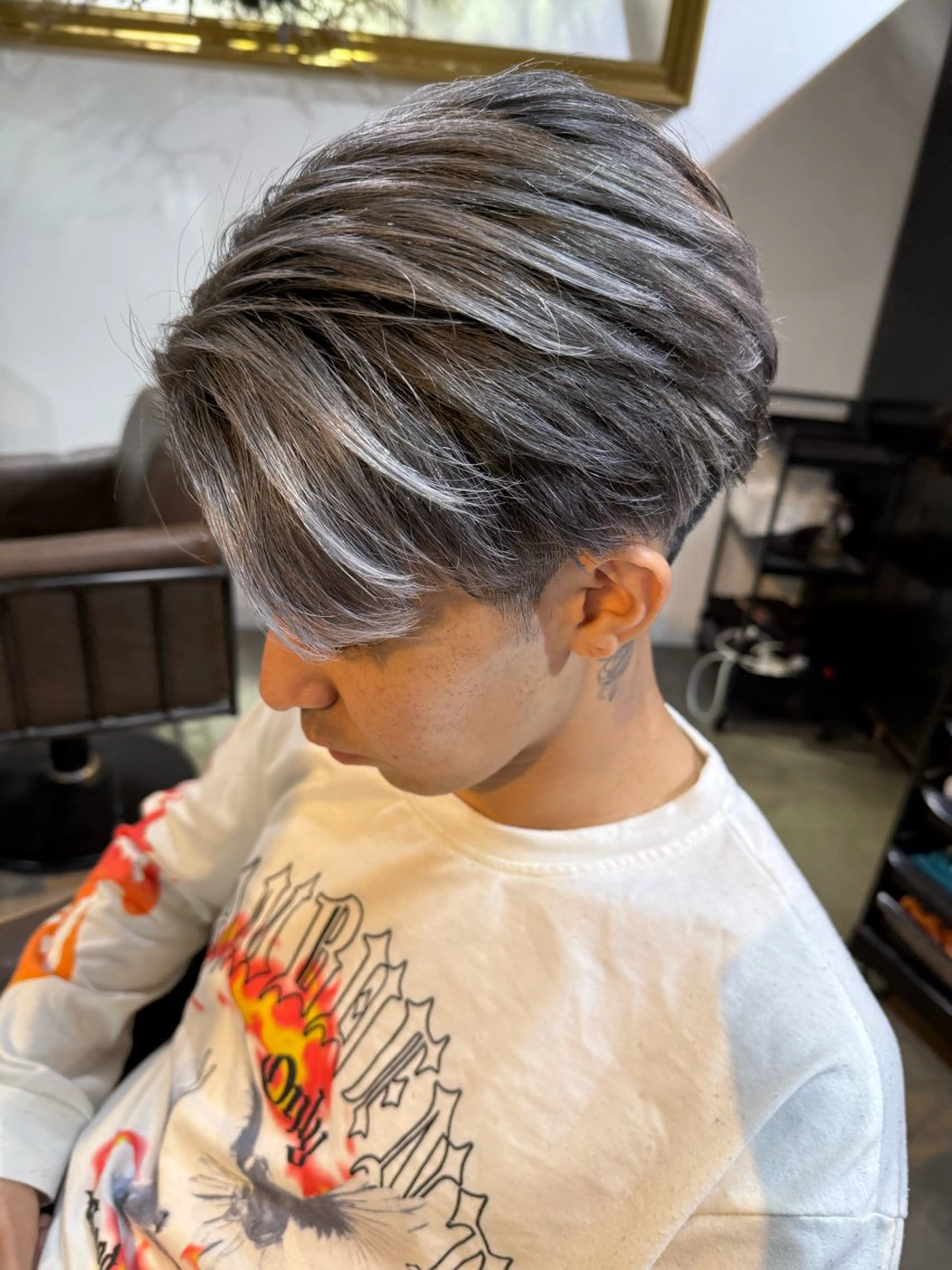 ショート レイヤーカット カット ヘアカラー 山影✨バレイヤージュ ハイライト✨メンズ◎のヘアスタイル