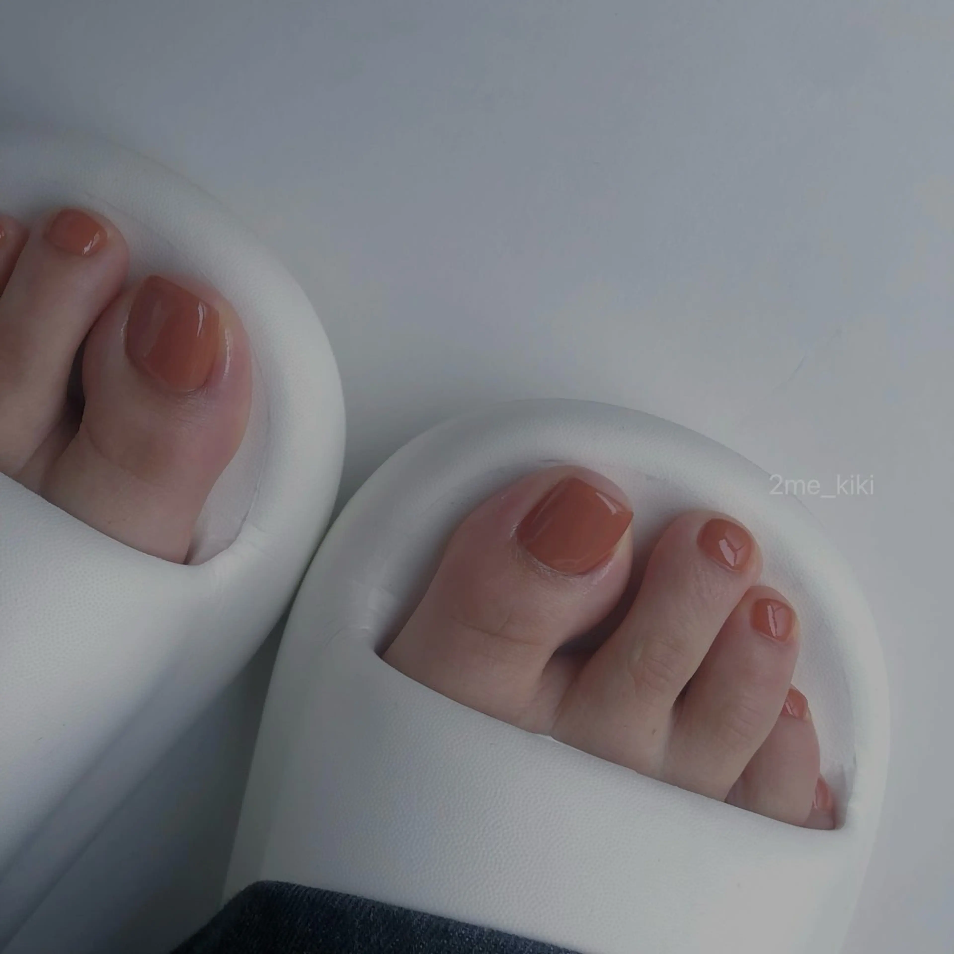 ネイル フットネイル ツメ (2me)所属・大人かわいいネイル♡ Kikiのネイルデザイン