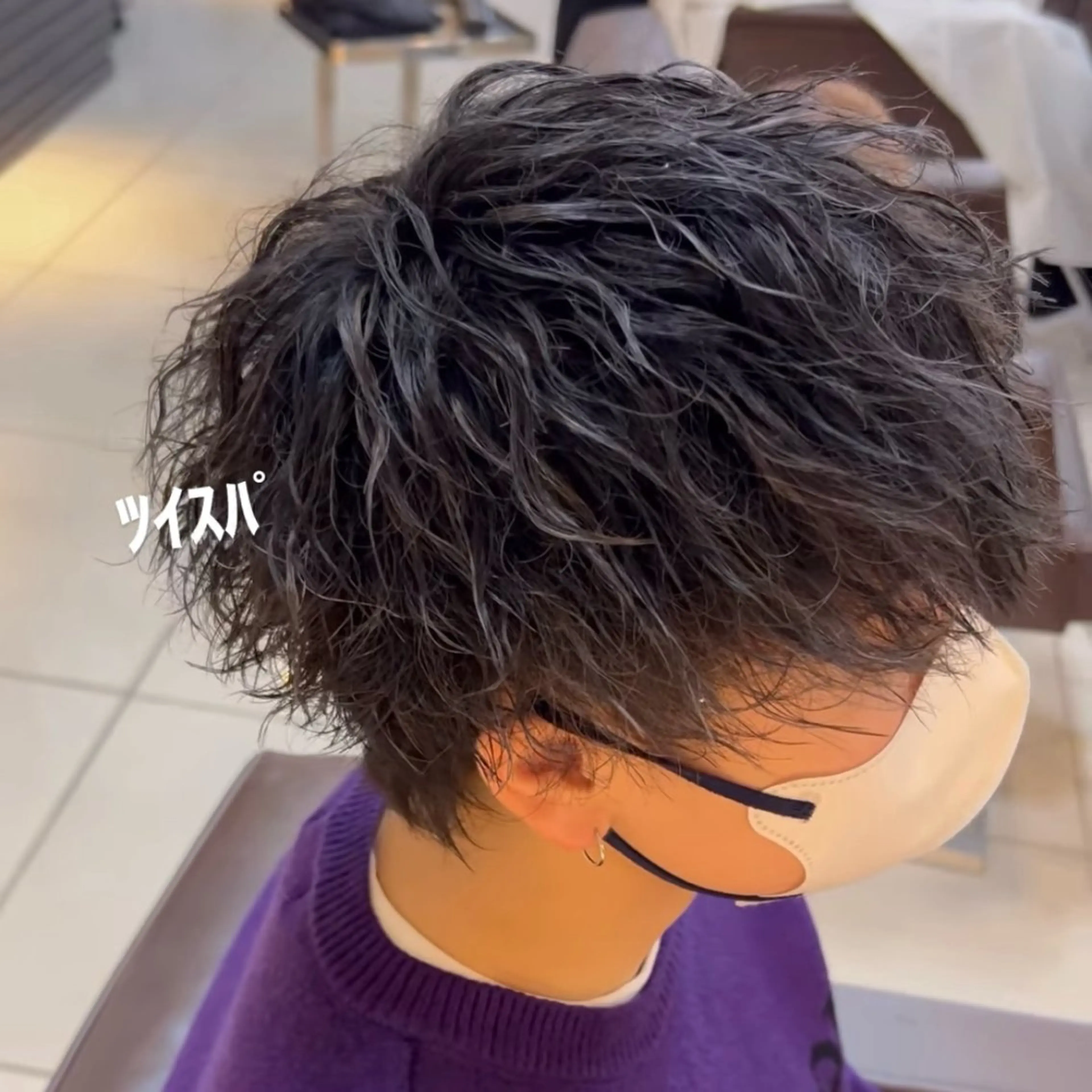 ショート カラー パーマ メンズ 🩵ハイトーン🩵 緒方美柚のヘアスタイル