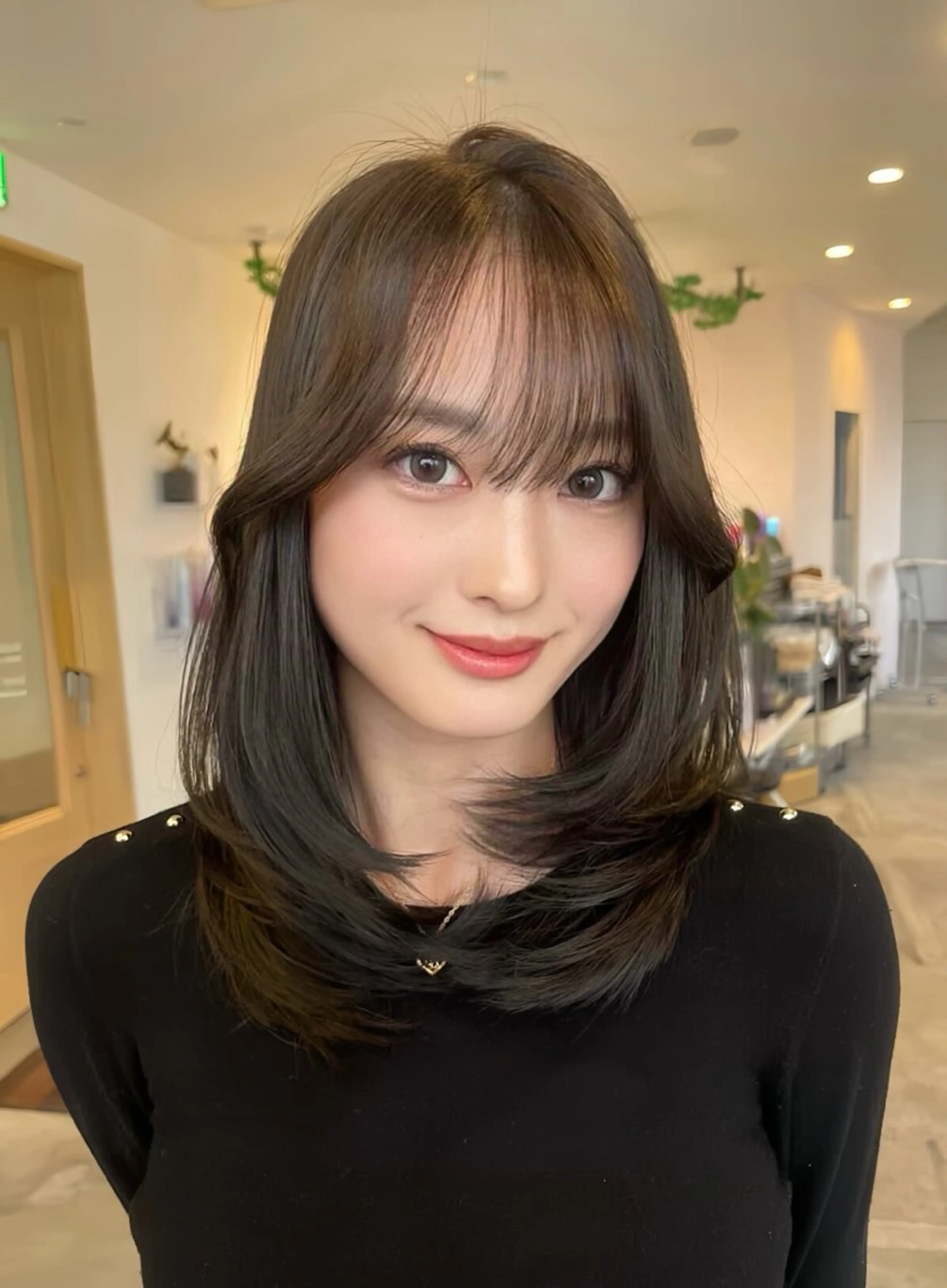 ミディアム カラー カット ヘアカラー トリートメント Che'ri所属・海外レイヤー/ レイヤーカット/和田のヘアスタイル