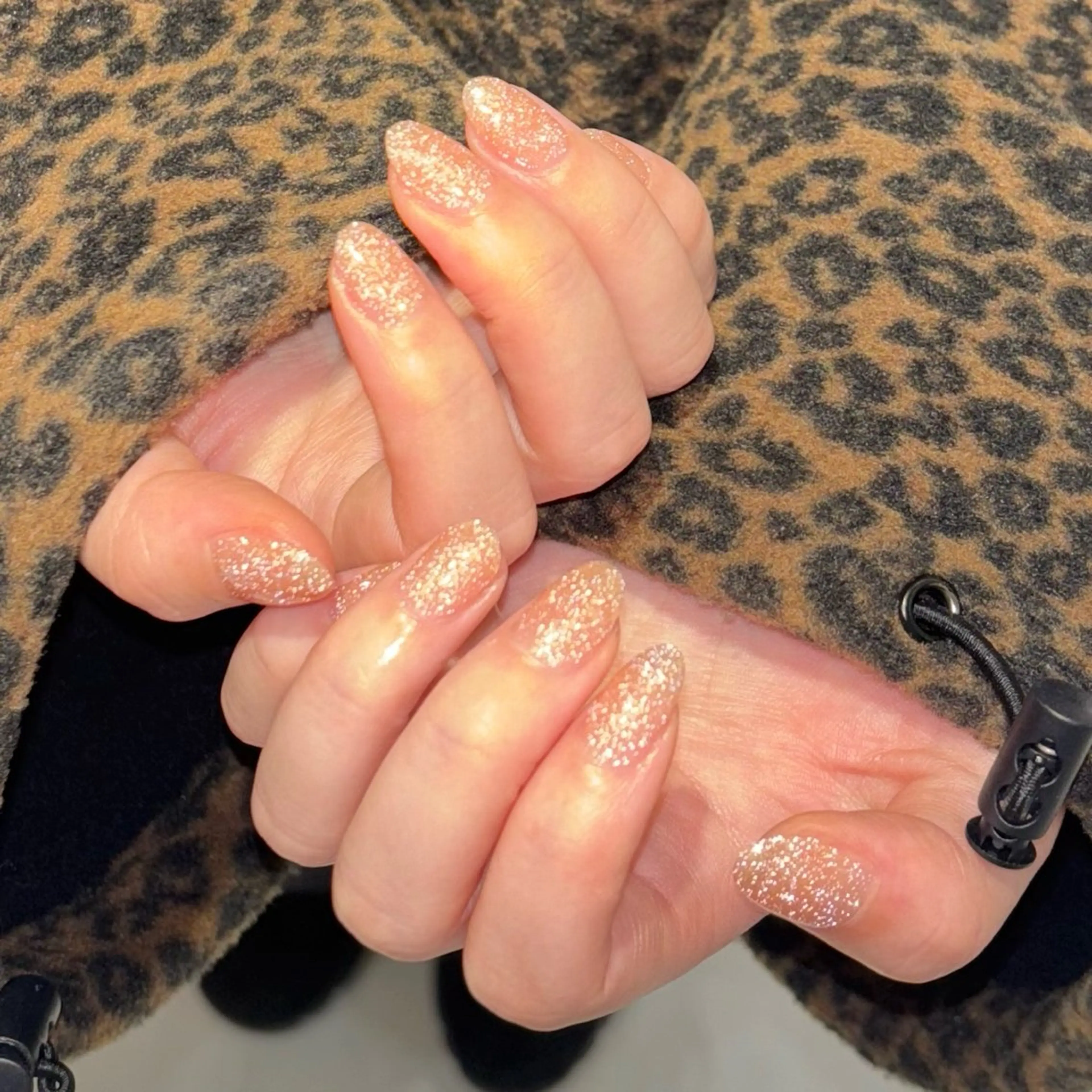 ネイル フラッシュネイル NENE LANDTENJINのネイルデザイン