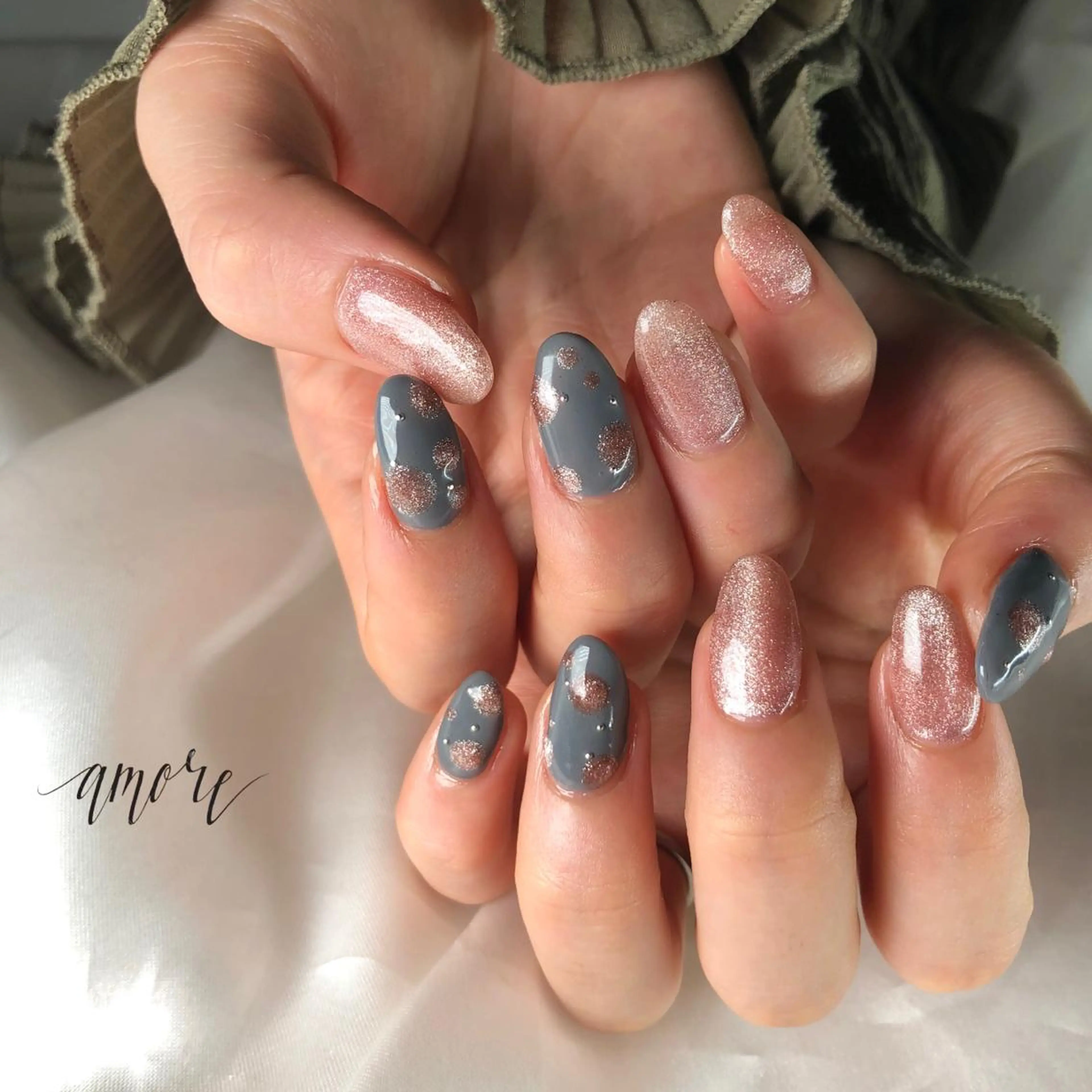 ネイル ジェルネイル 氷ネイル・うるうるネイル キラキラネイル マグネットネイル ミラーネイル You kyehwaのネイルデザイン