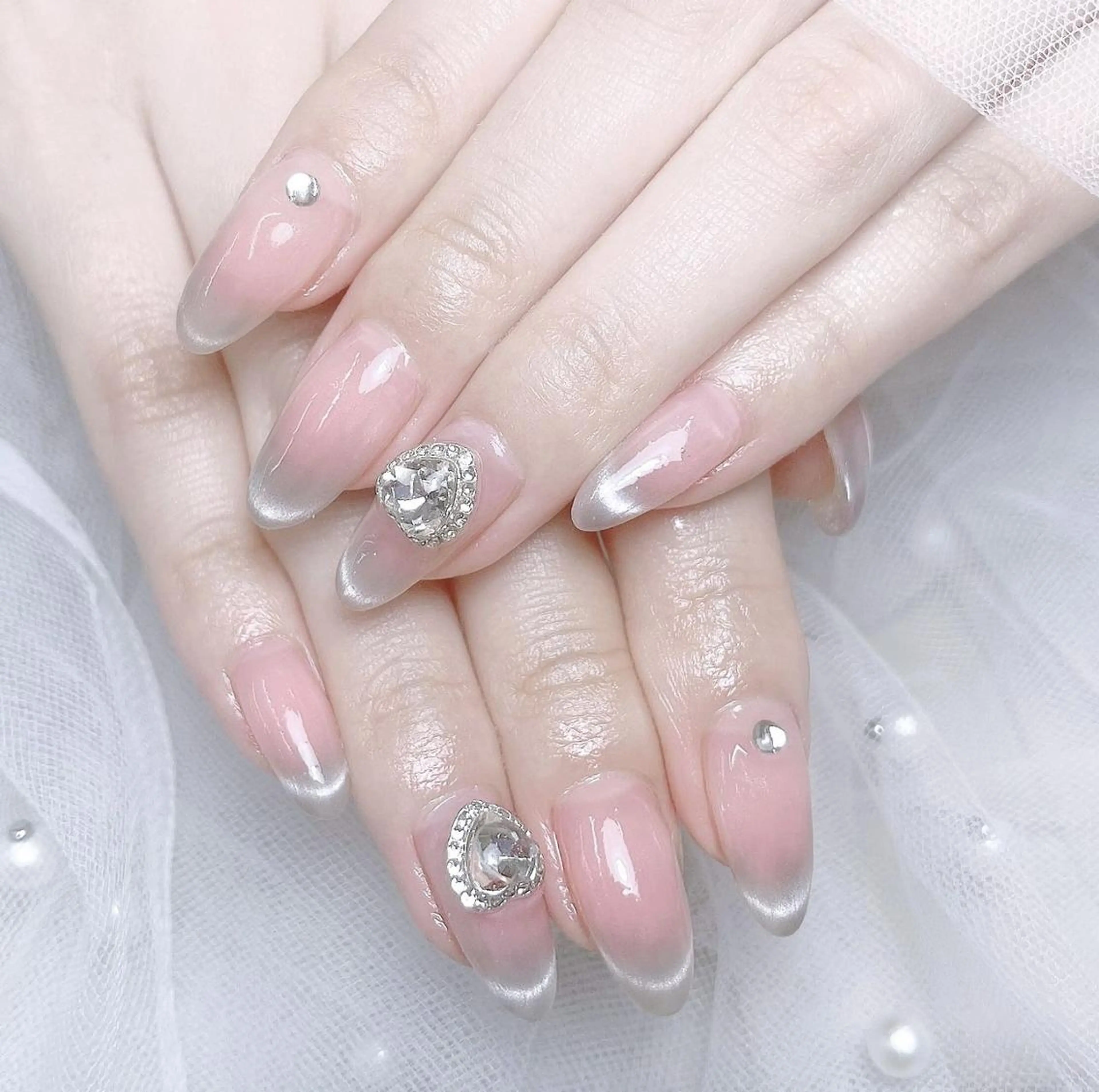 ☆大人気ワンホンネイルマグネットフレンチ ¥6000の写真