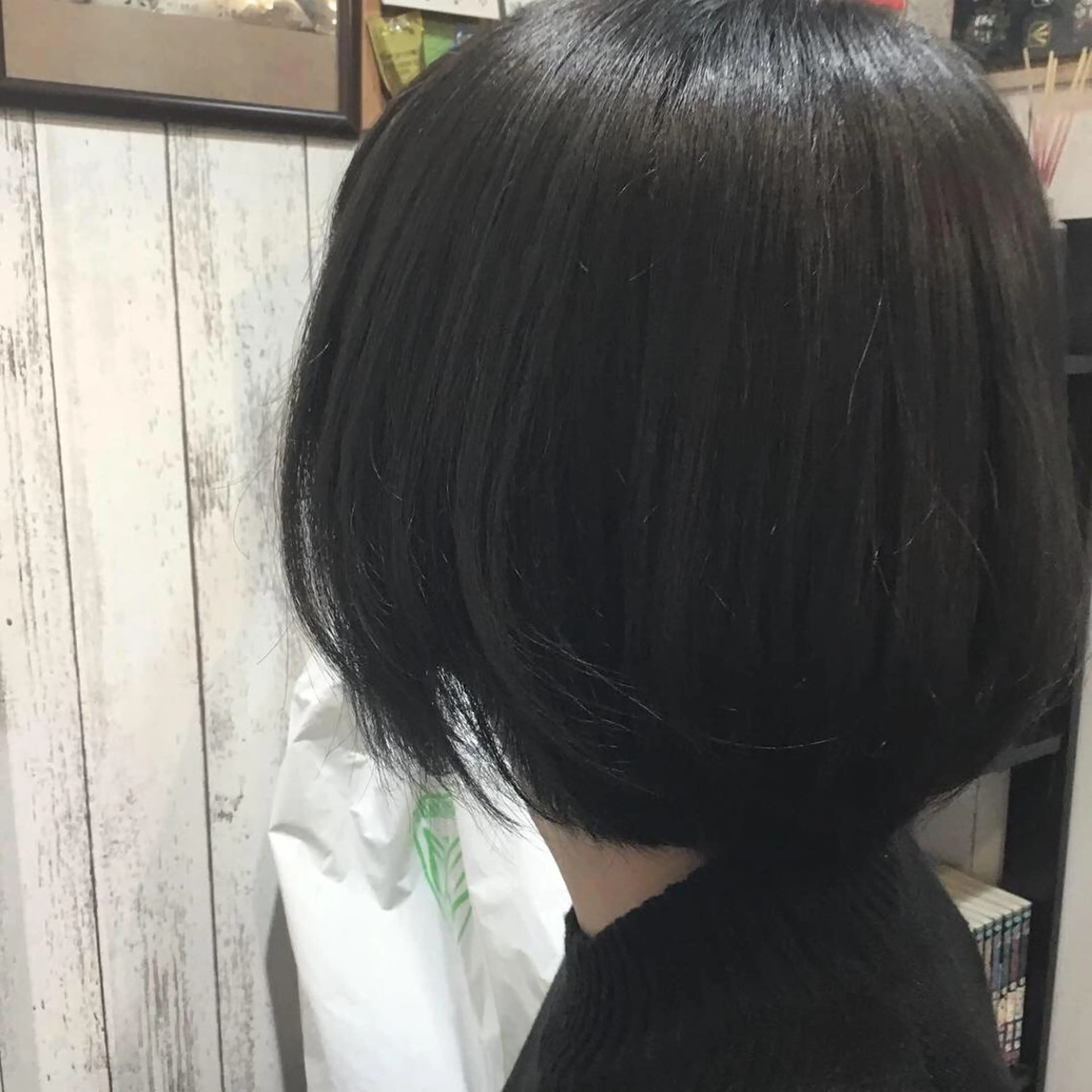 ショート カラー パーマ 金崎 新吾のヘアスタイル