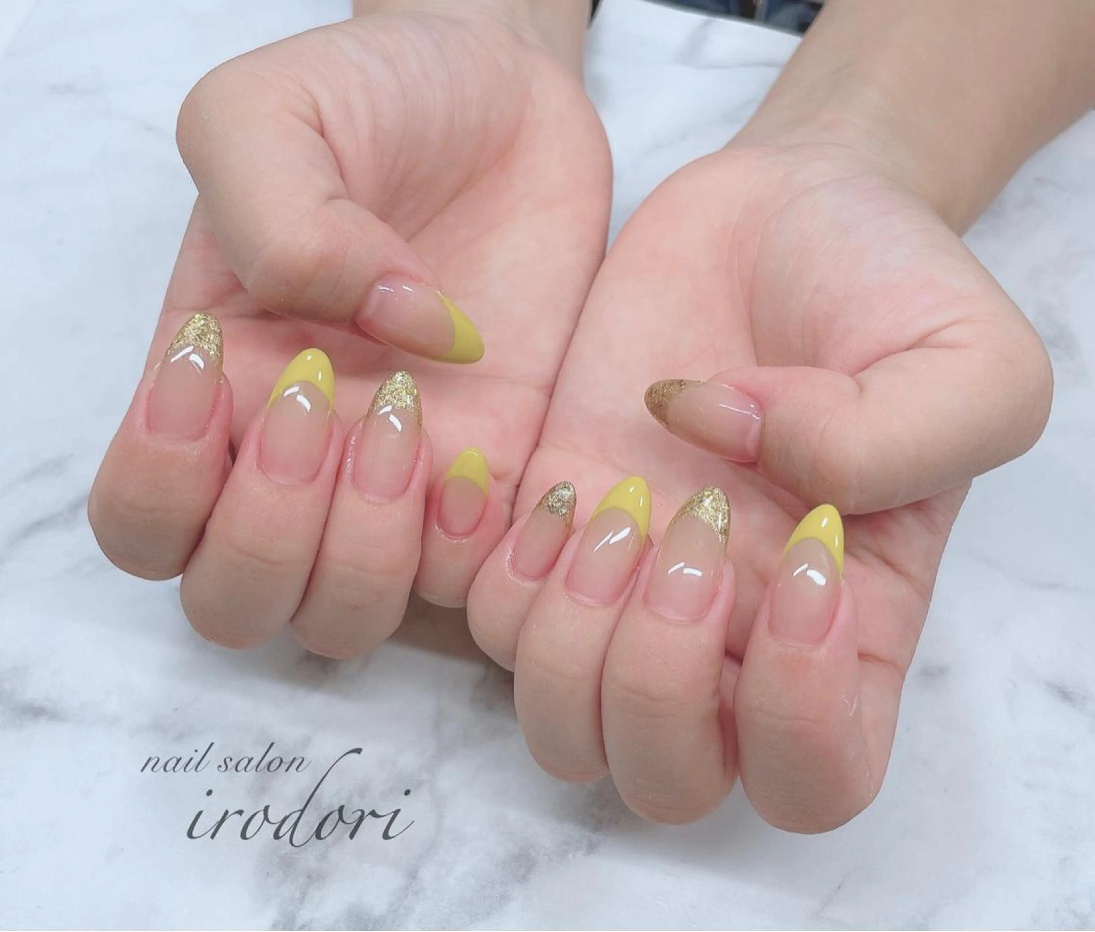 ネイル フレンチネイル グラデーション ﾌｨﾙｲﾝ専門ﾈｲﾙｻﾛﾝ彩 博多駅前店所属・ネイルサロン 彩 irodoriのネイルデザイン