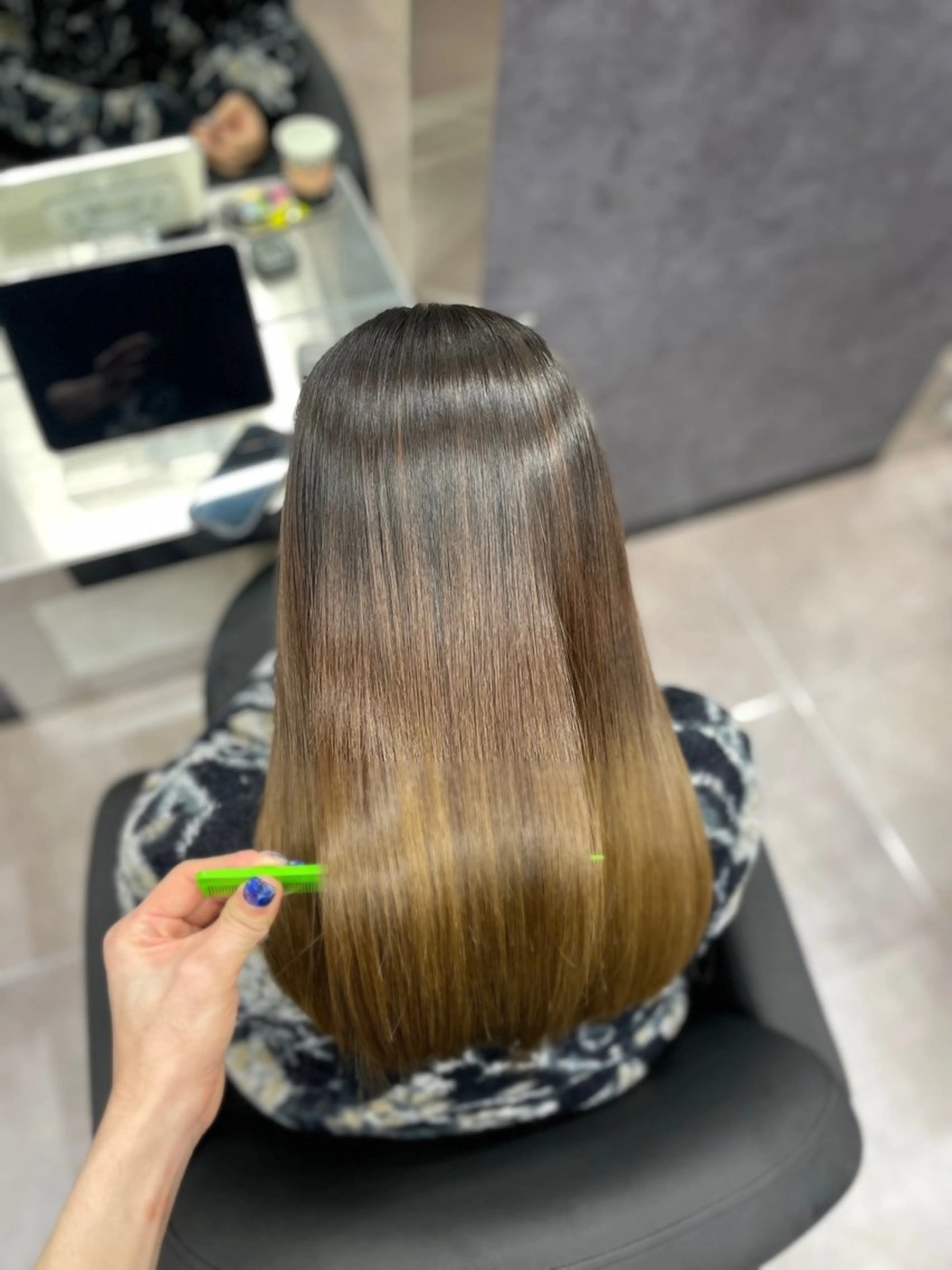 ロング カット 縮毛矯正 トリートメント CYNTHIADUE 店長｜ IRISUのヘアスタイル