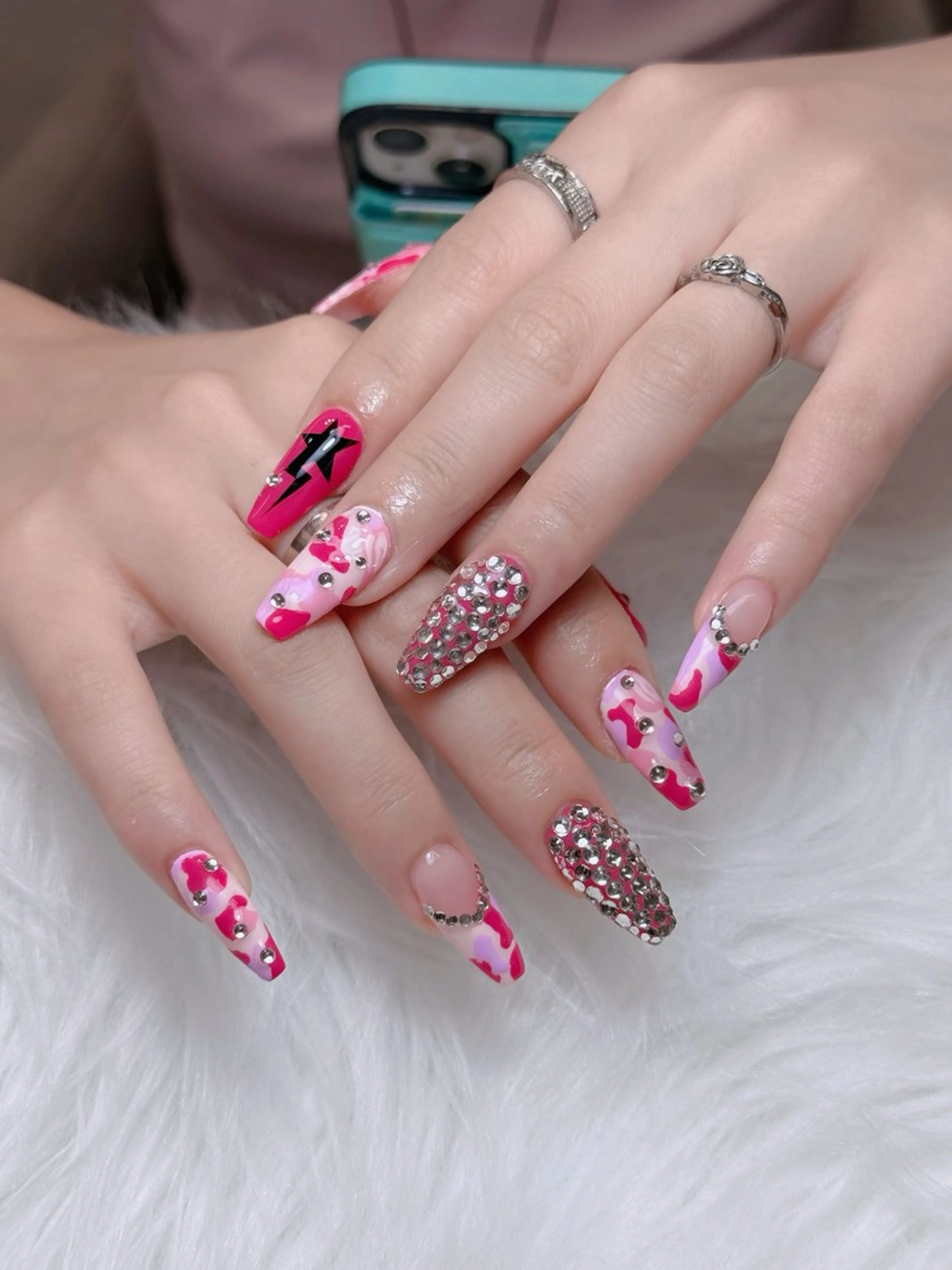 ネイル オーロラネイル チークネイル フットネイル フレンチネイル 韓国ネイル ハンドネイル Lumi Nailのネイルデザイン