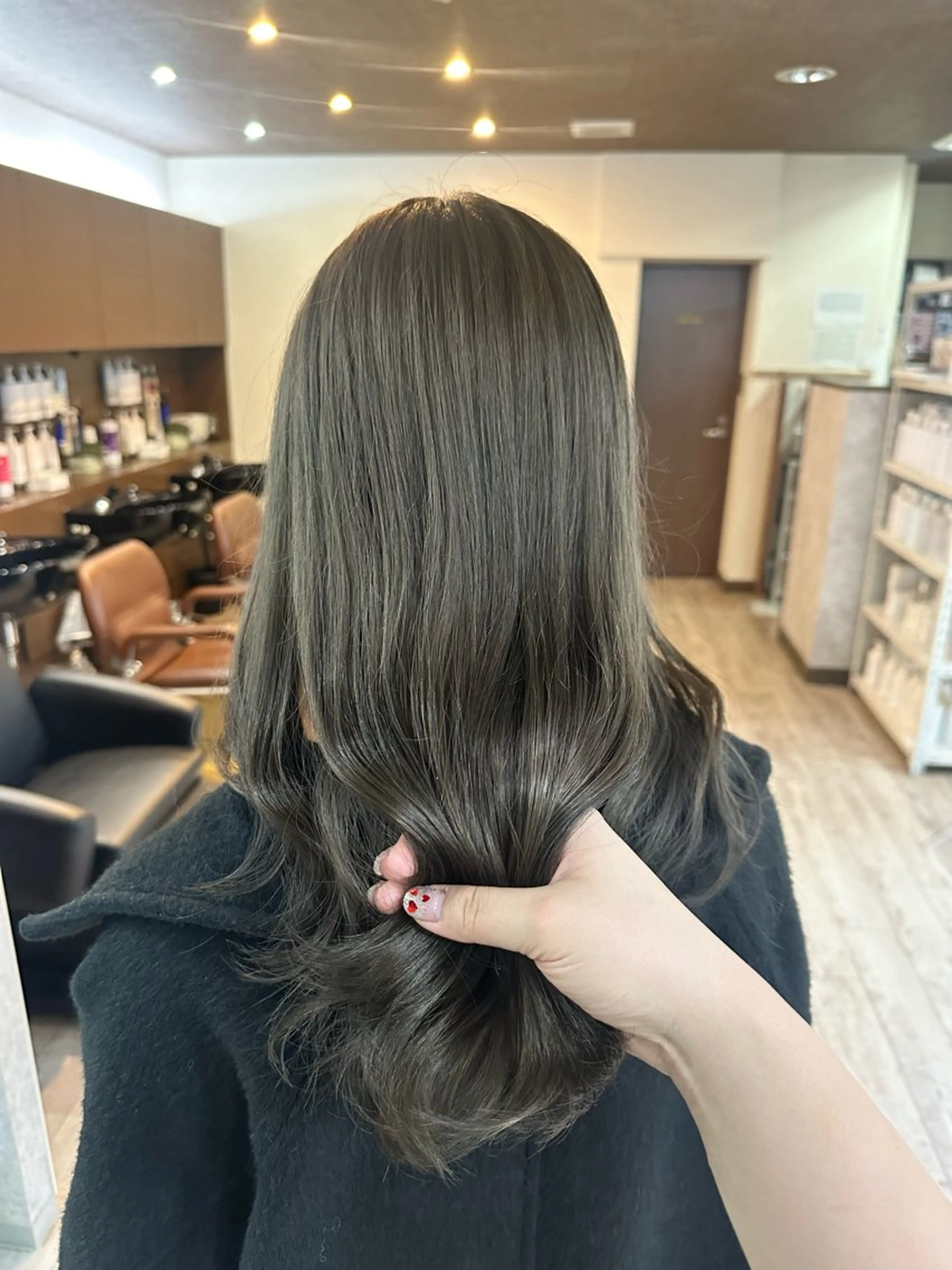 定期ケアに◎うるおい補給の水素トリートメント🌷の写真