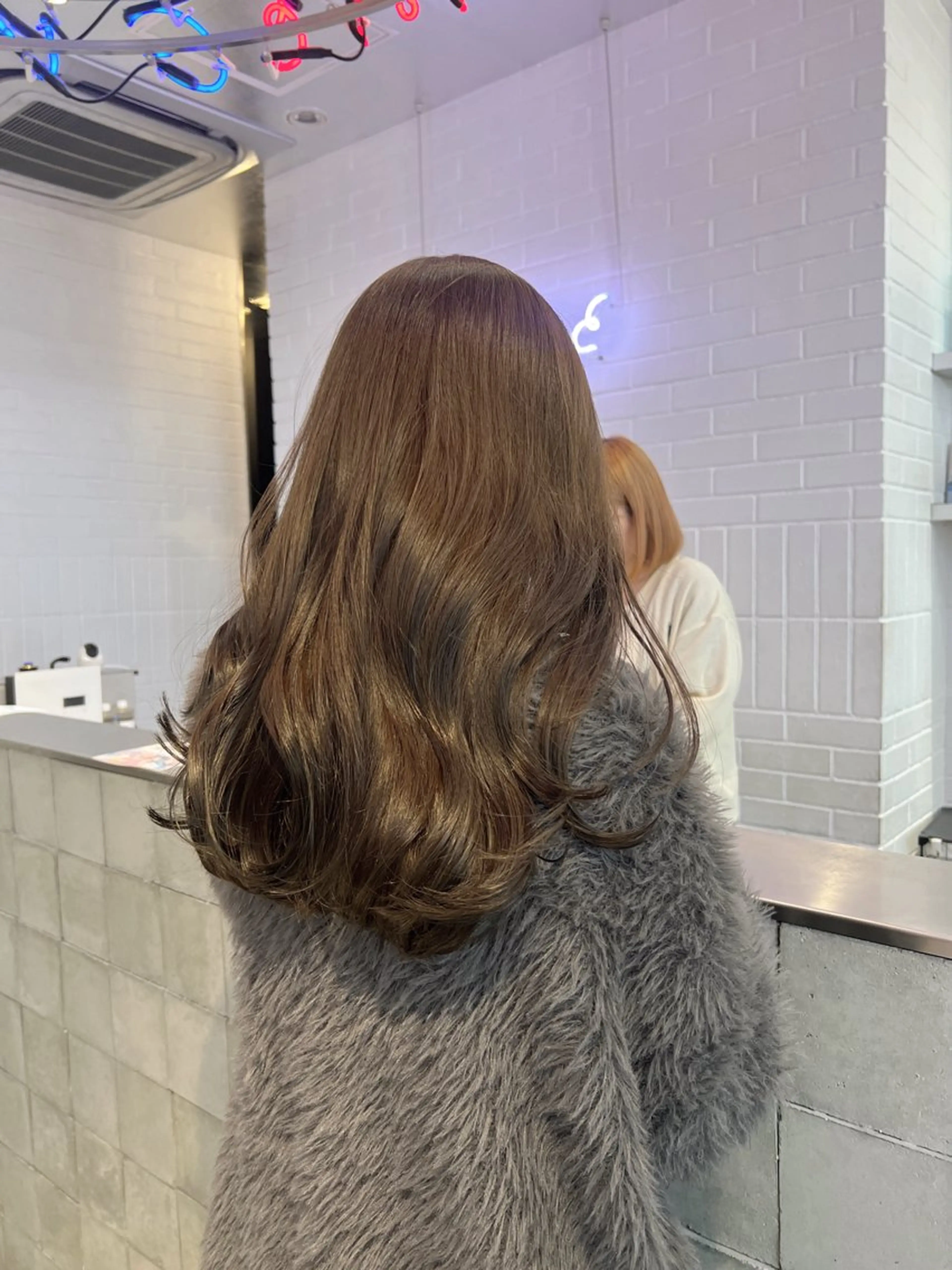ロング カラー ヘアアレンジ ベージュカラー オリーブベージュ カット ヘアカラー トリートメント ヘアセット レイヤーカット指名 No.1💖マユカのヘアスタイル