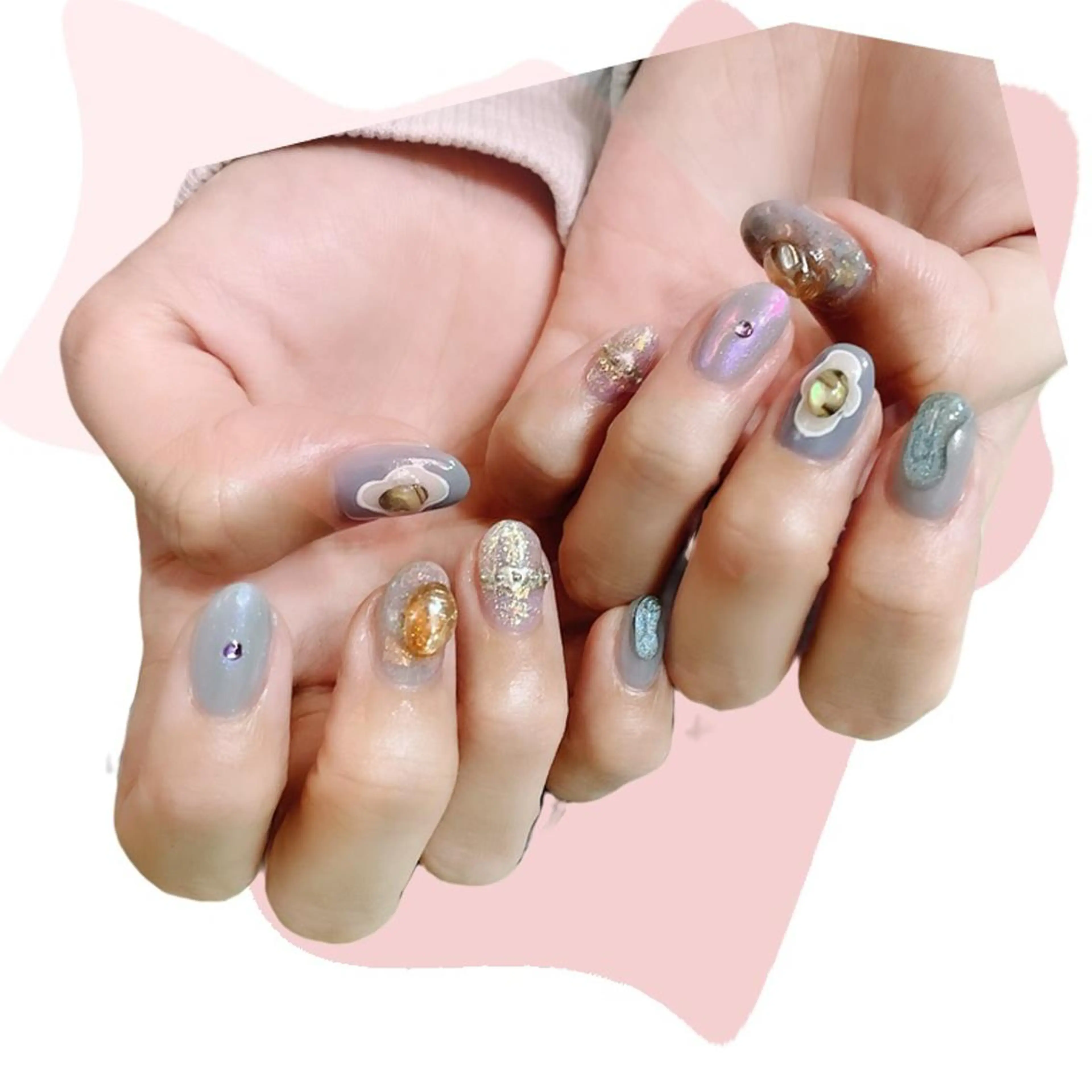 ネイル オーロラネイル 氷ネイル・うるうるネイル 韓国ネイル マグネットネイル ミラーネイル VOLLMOND nailのネイルデザイン