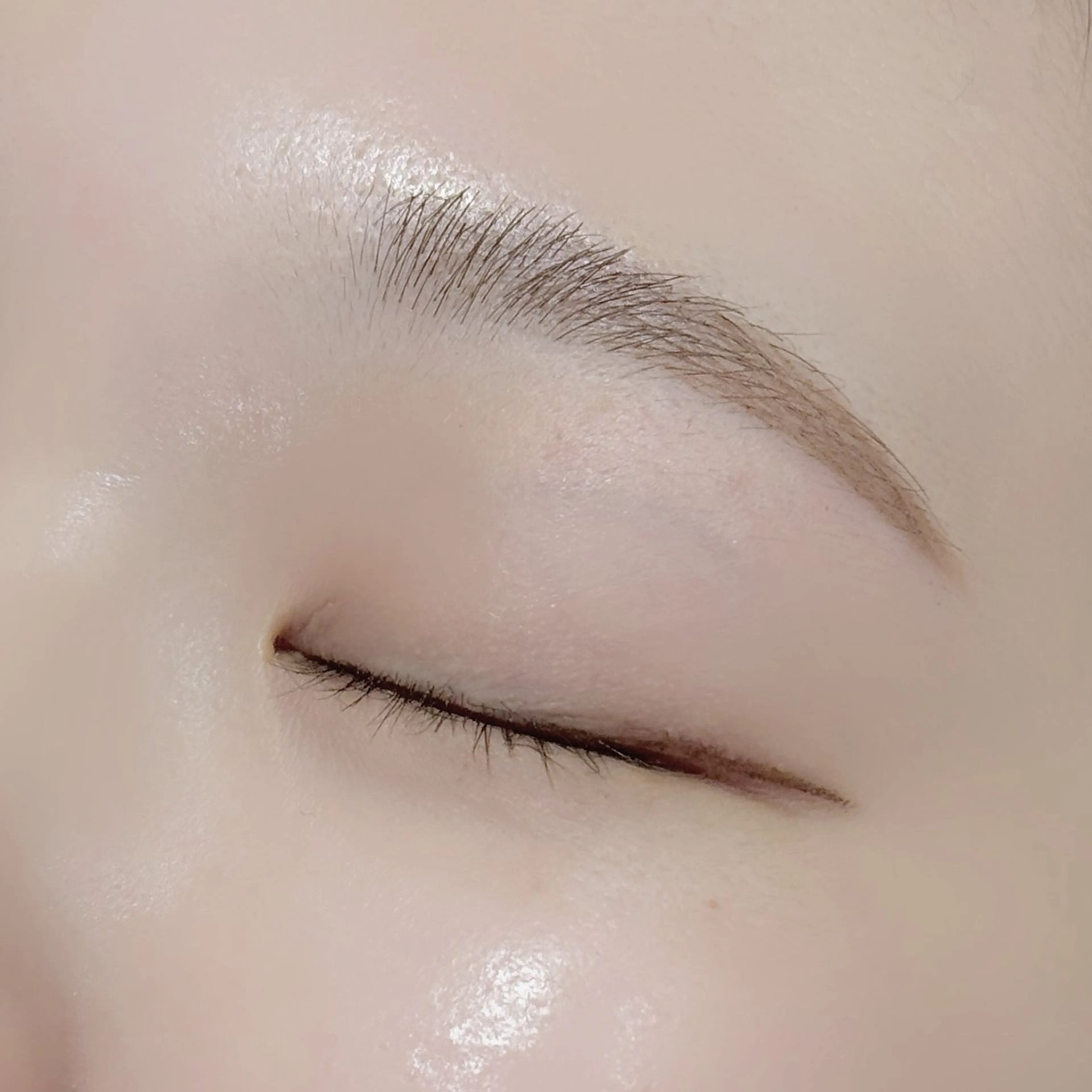 アイブロウ ハリウッドブロウリフト mizuki/束感 まつ毛/似合わせ眉のマツエク・マツパデザイン