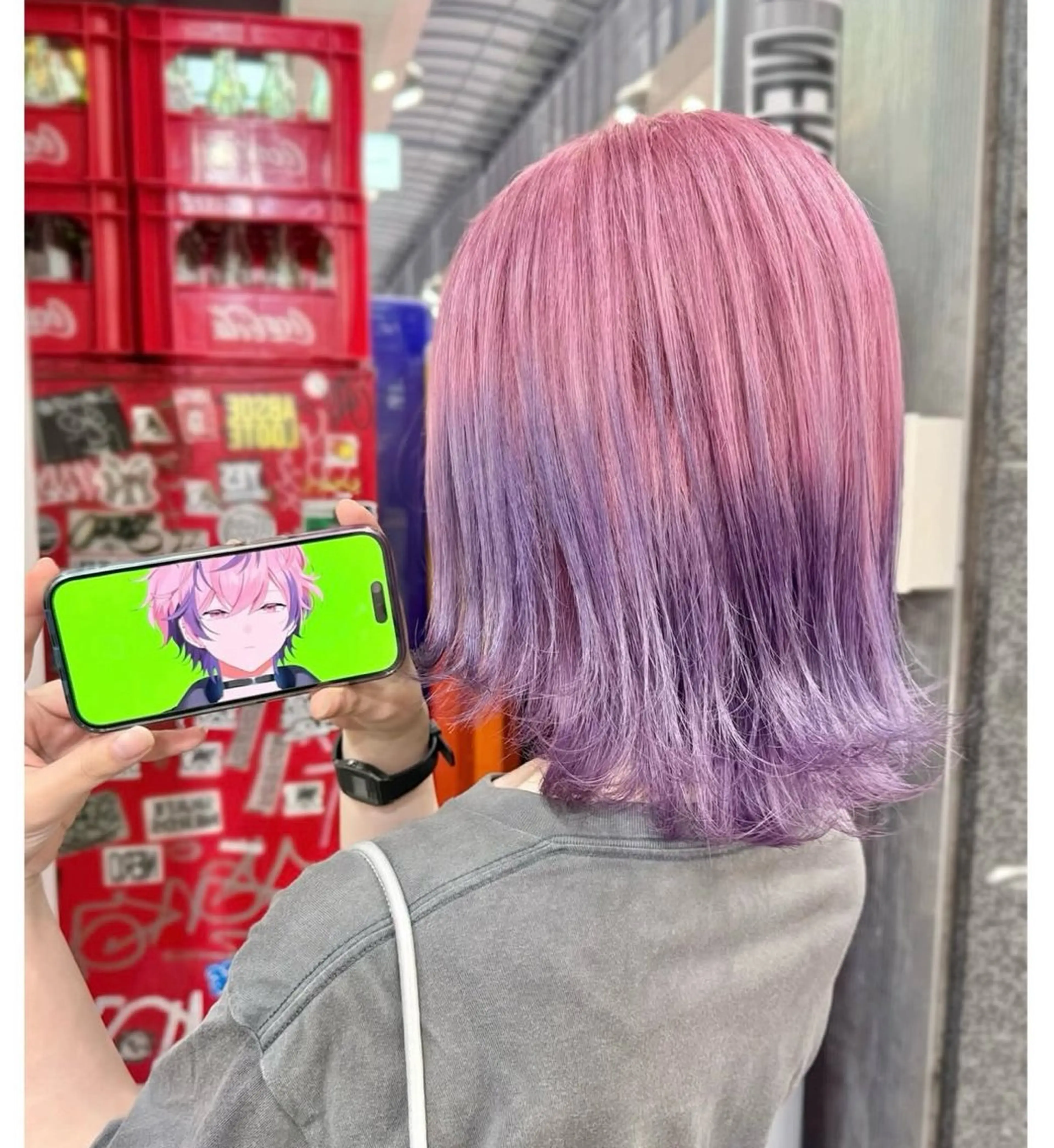 ショート カラー ピンクカラー ピンクパープル パープルカラー ヘアカラー GARU-ガル-所属・TSUNO🦖 派手髪/オタク美容師のヘアスタイル