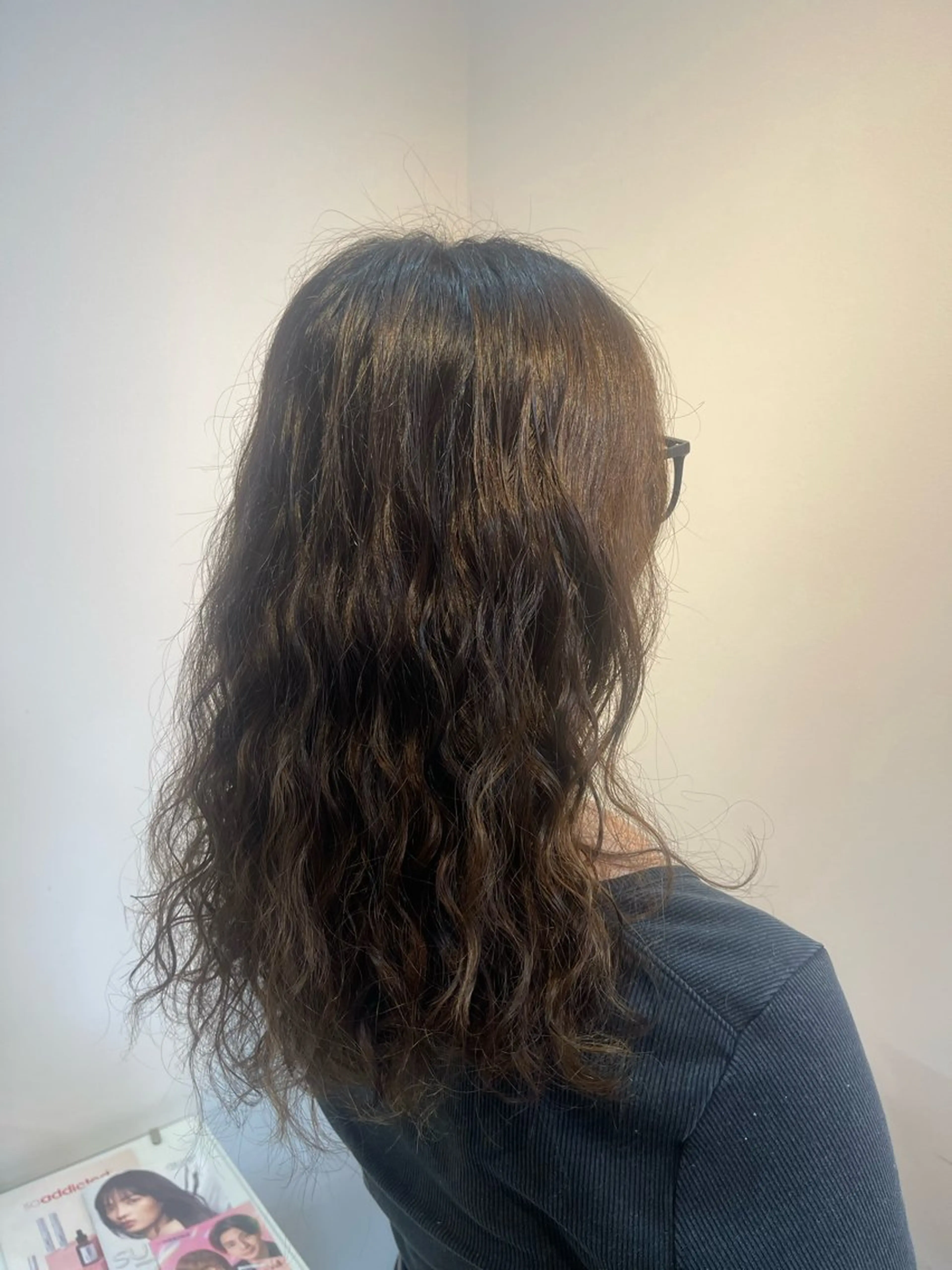 ロング 金田 晏栞のヘアスタイル