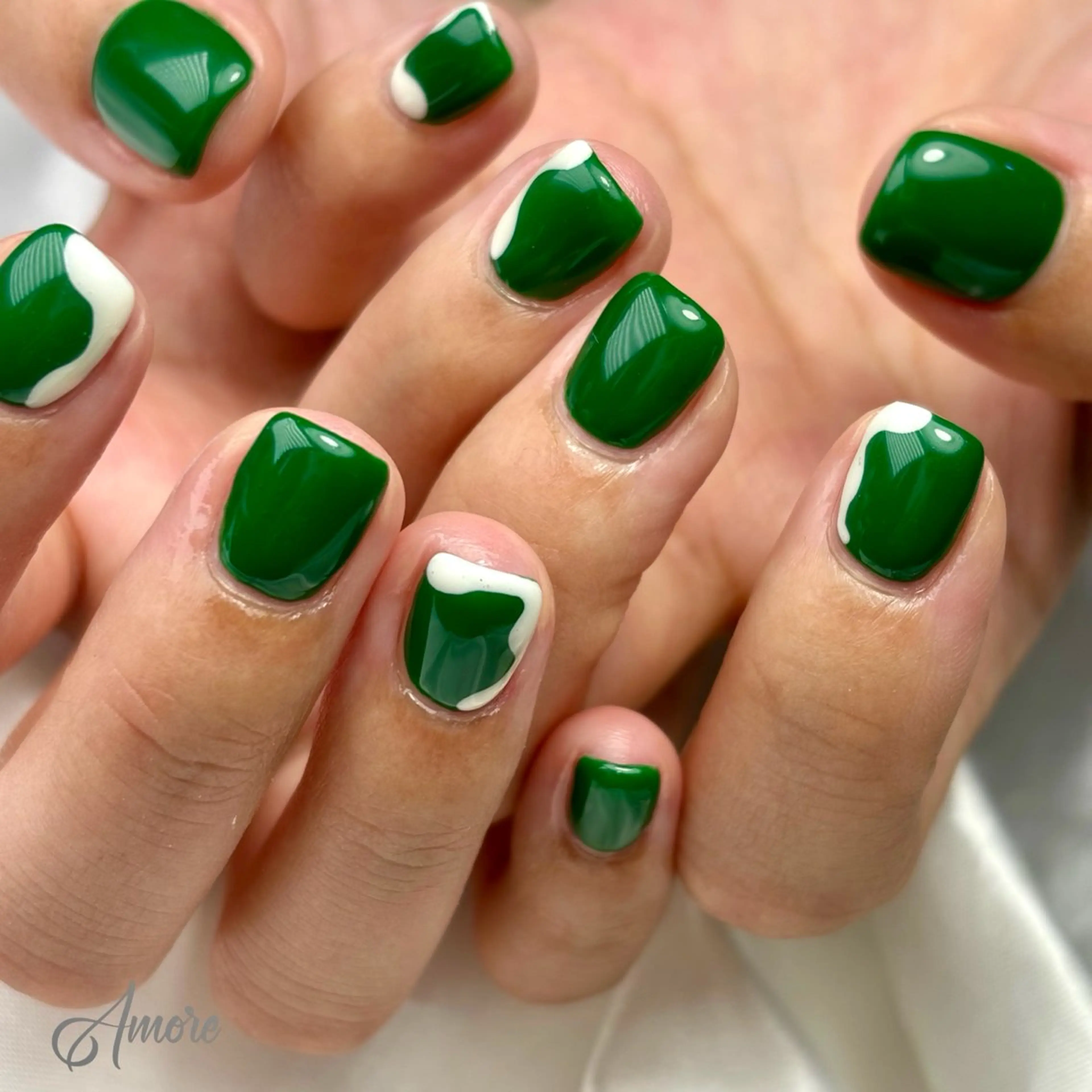 ネイル ジェルネイル キラキラネイル 韓国ネイル マグネットネイル パラジェル You kyehwaのネイルデザイン