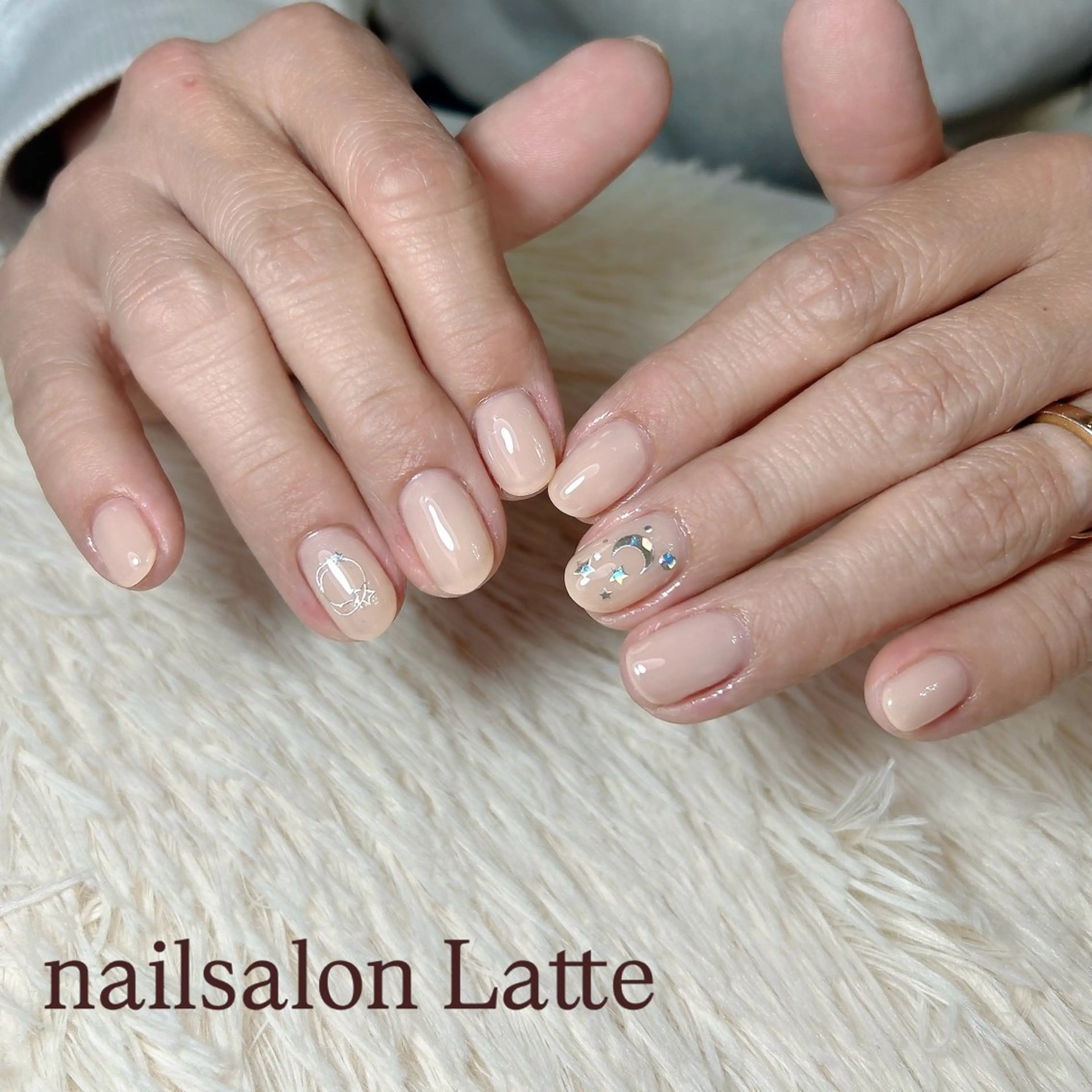 ネイル Nailsalon Latteのネイルデザイン