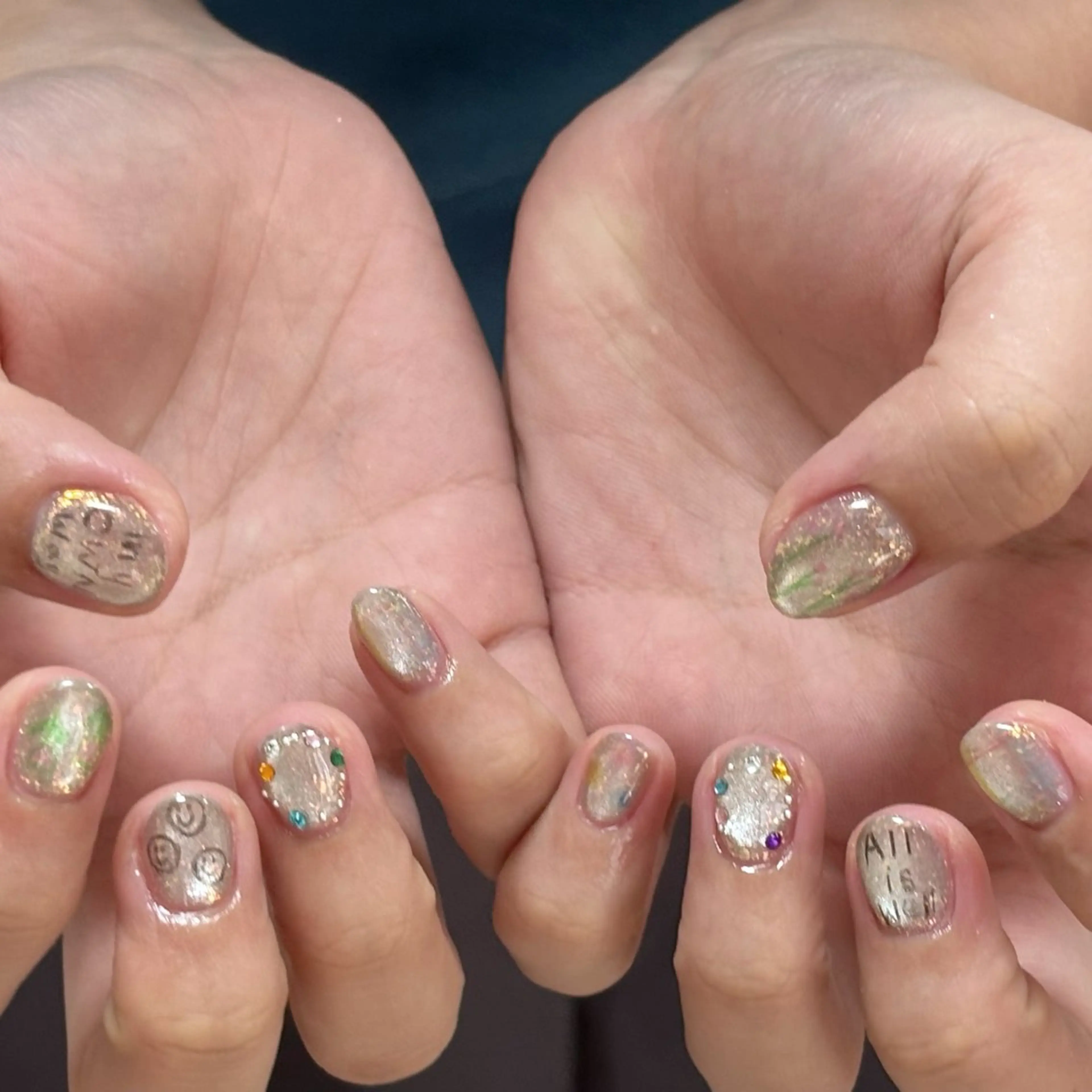 ネイル ハンドネイル IYOU NAIL町田店所属・IYOUNAIL- Piggyのネイルデザイン